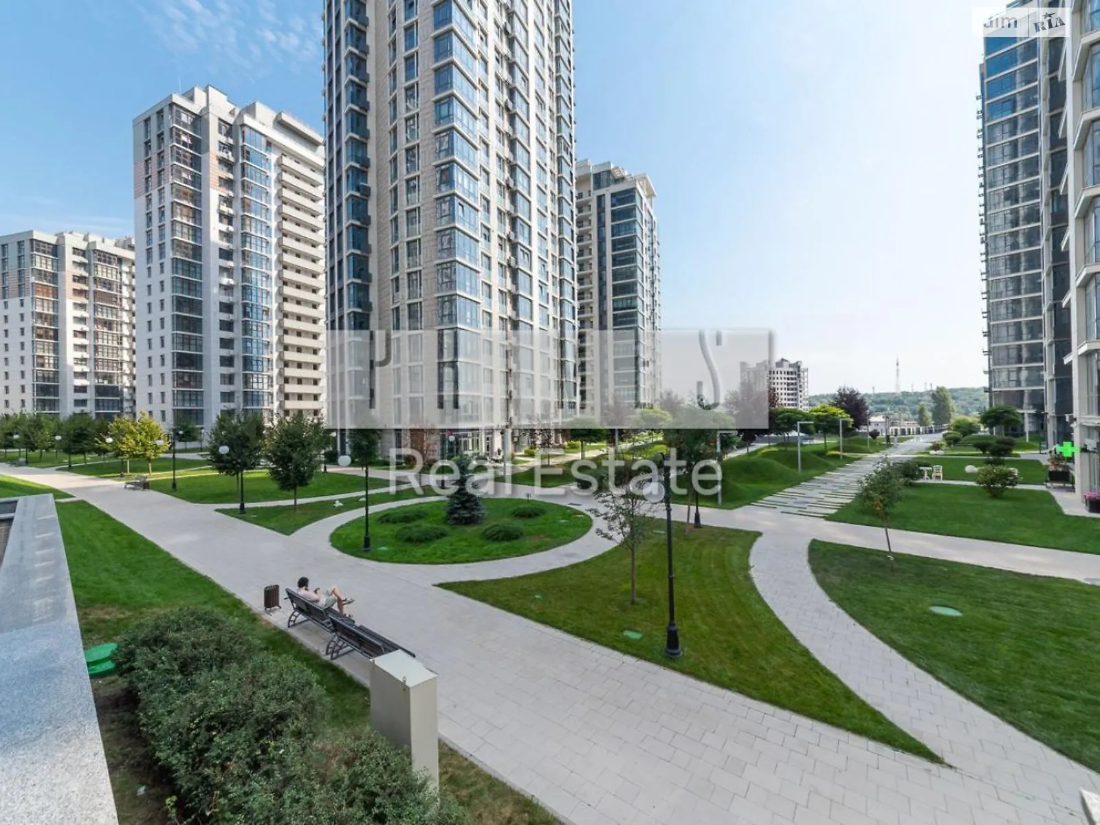 Продається 3-кімнатна квартира 129.9 кв. м у Києві, вул. Андрія Верхогляда(Драгомирова), 19Б - фото 1