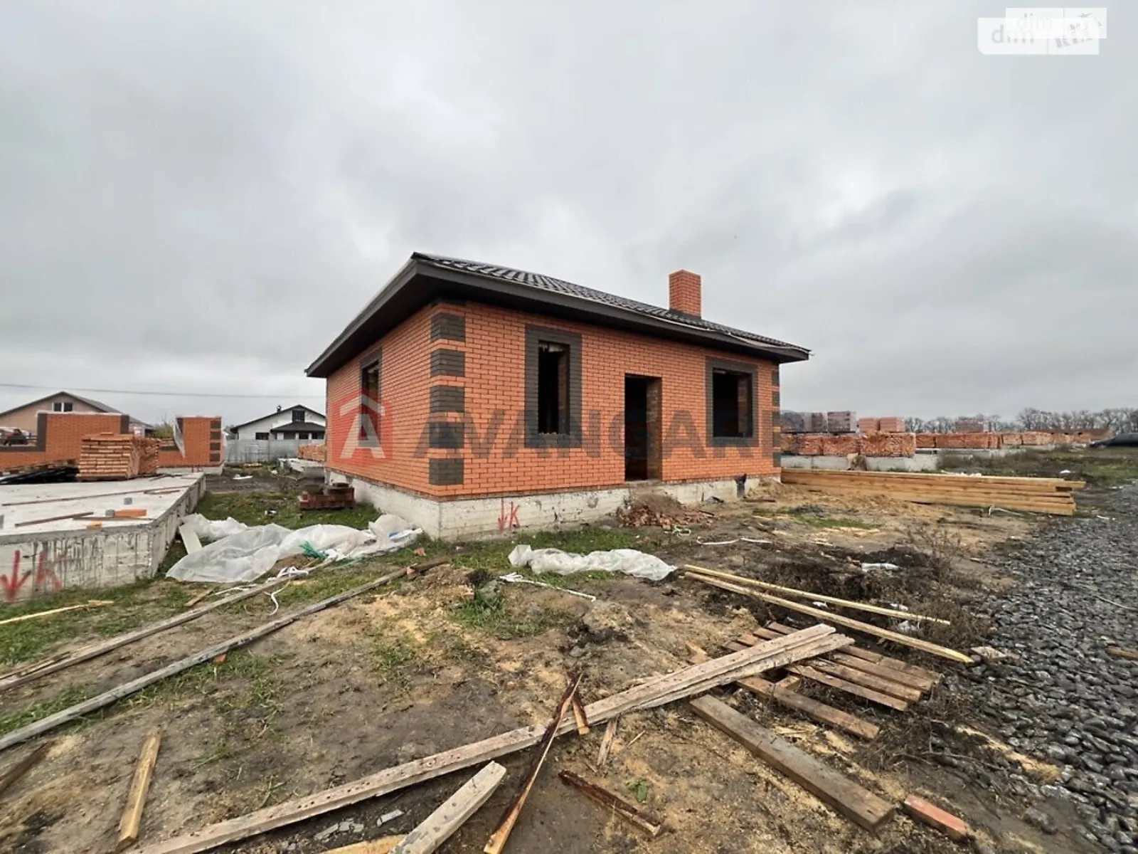 Продается одноэтажный дом 73 кв. м с верандой, цена: 65500 $ - фото 1