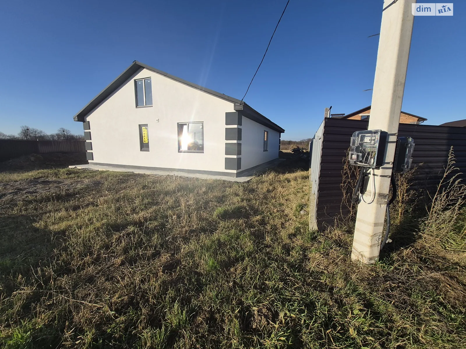 Продается одноэтажный дом 110 кв. м с камином, цена: 75000 $ - фото 1