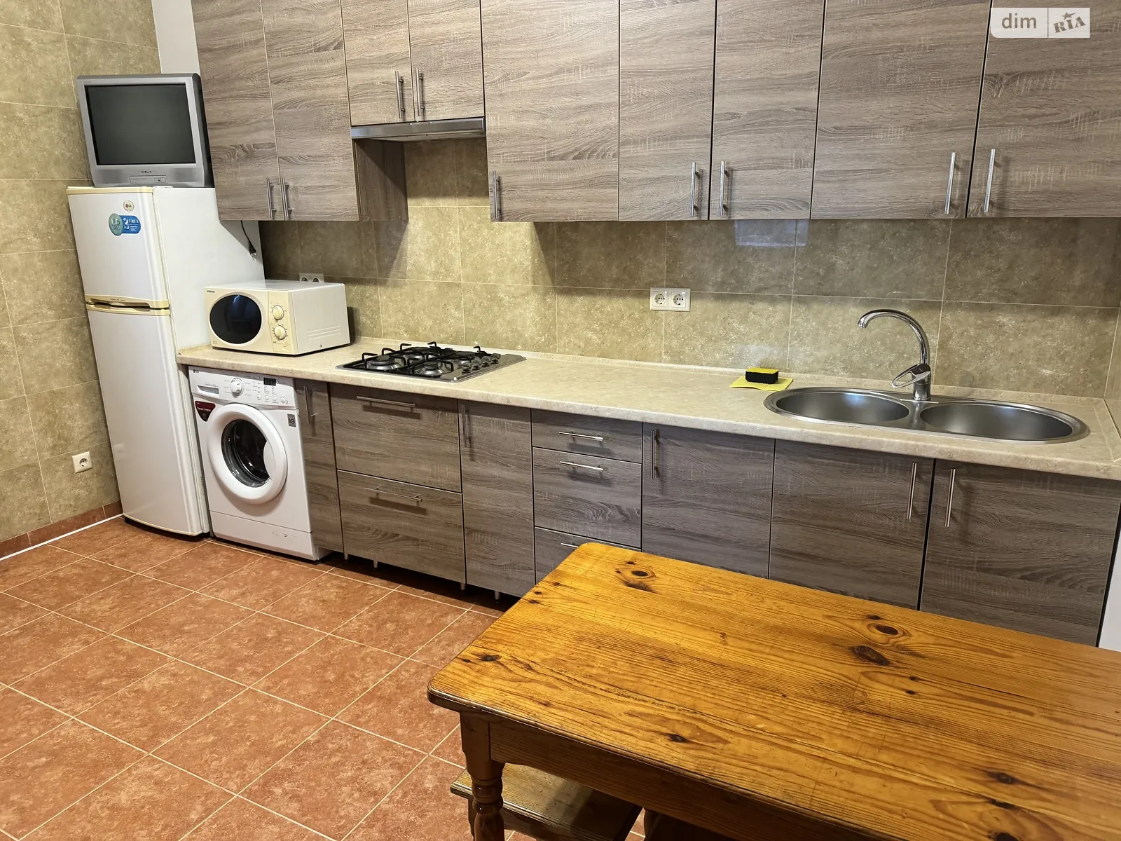 Сдается в оренду частина будинку 45 кв. м з верандою, цена: 9000 грн - фото 1