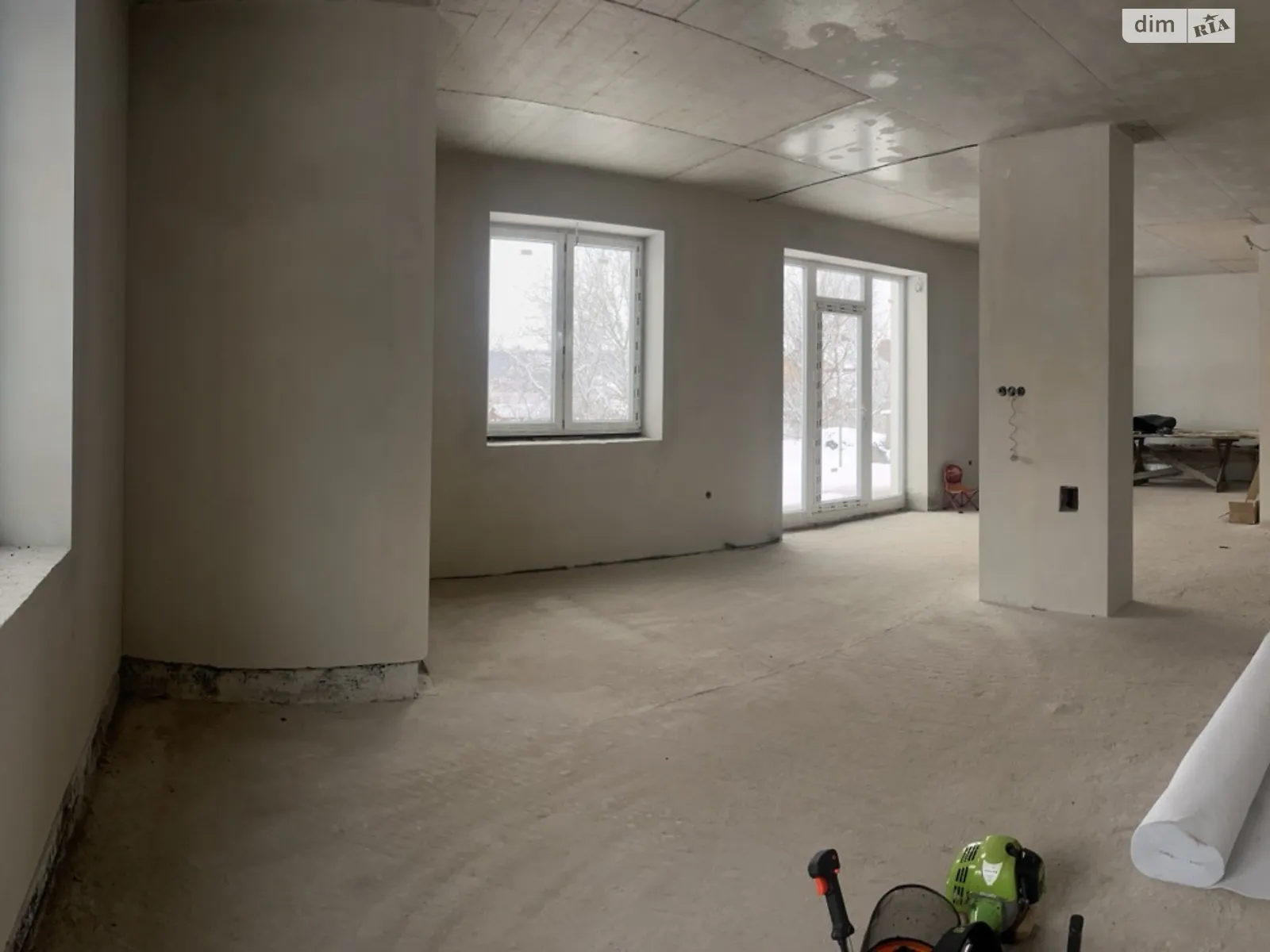 Продается дом на 2 этажа 204 кв. м с балконом, цена: 1250 $ - фото 1