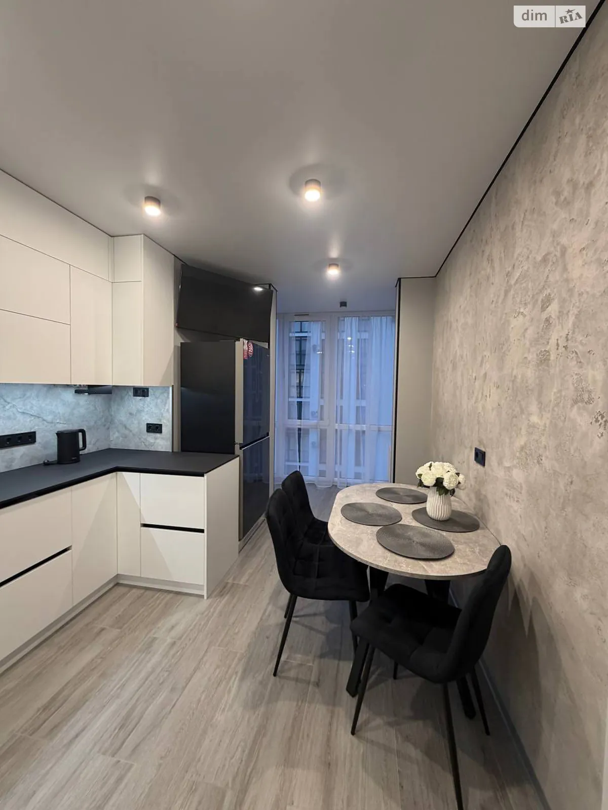 Сдается в аренду 2-комнатная квартира 73 кв. м в Львове, ул. Малоголоскивская, 32 - фото 1