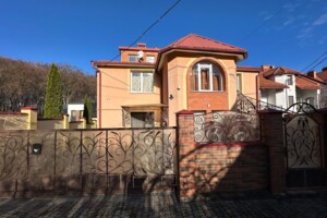 Куплю дом Львовской области