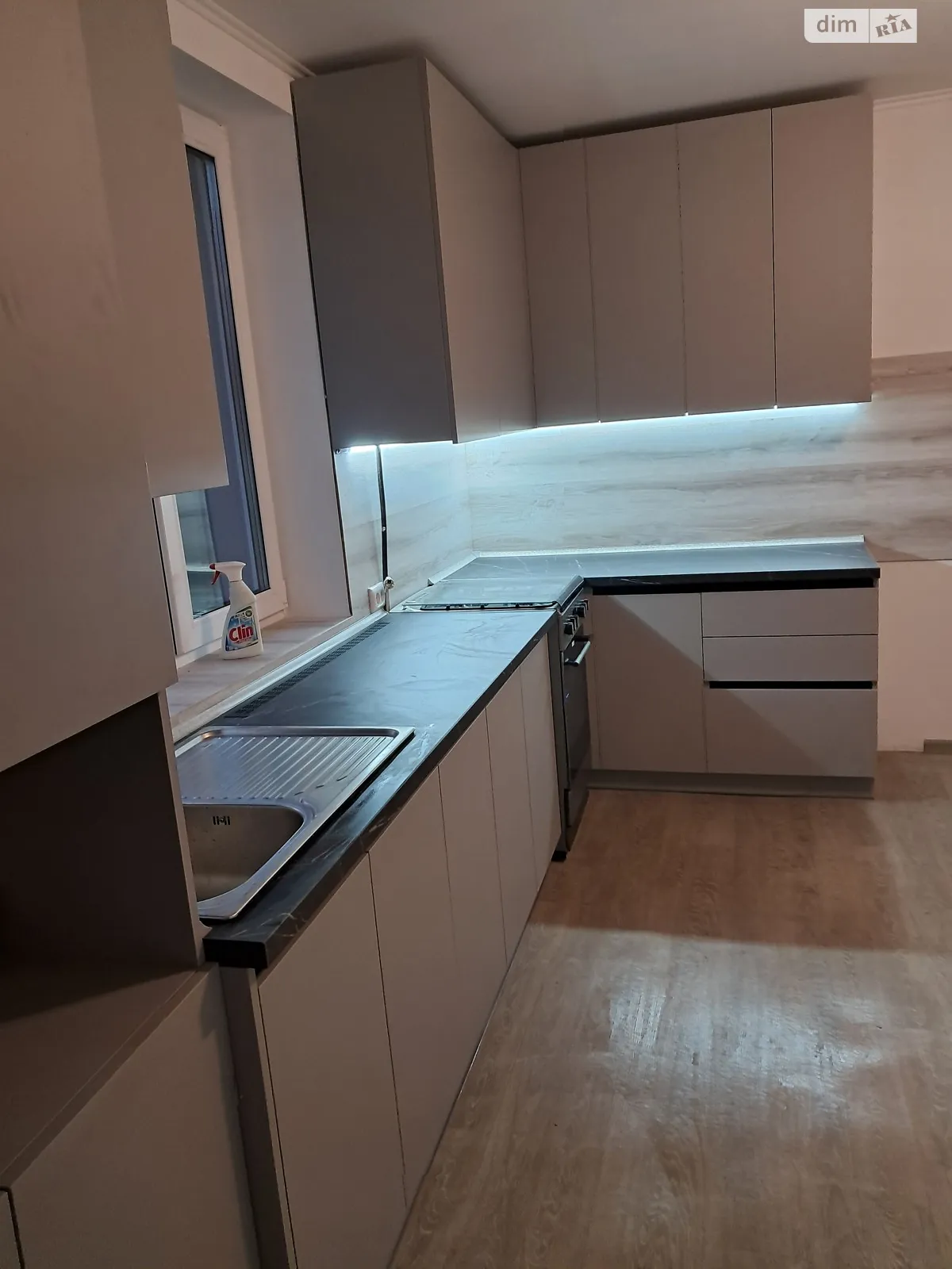 Сдается в аренду одноэтажный дом 75 кв. м с участком, цена: 8000 грн - фото 1