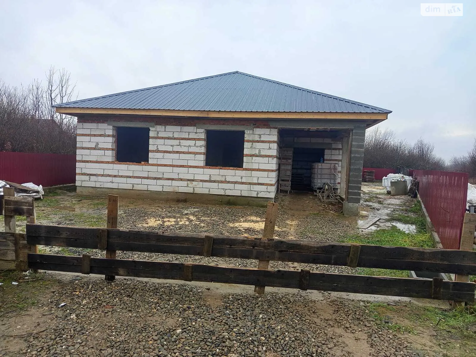 Продается одноэтажный дом 90 кв. м с бассейном, цена: 55000 $ - фото 1