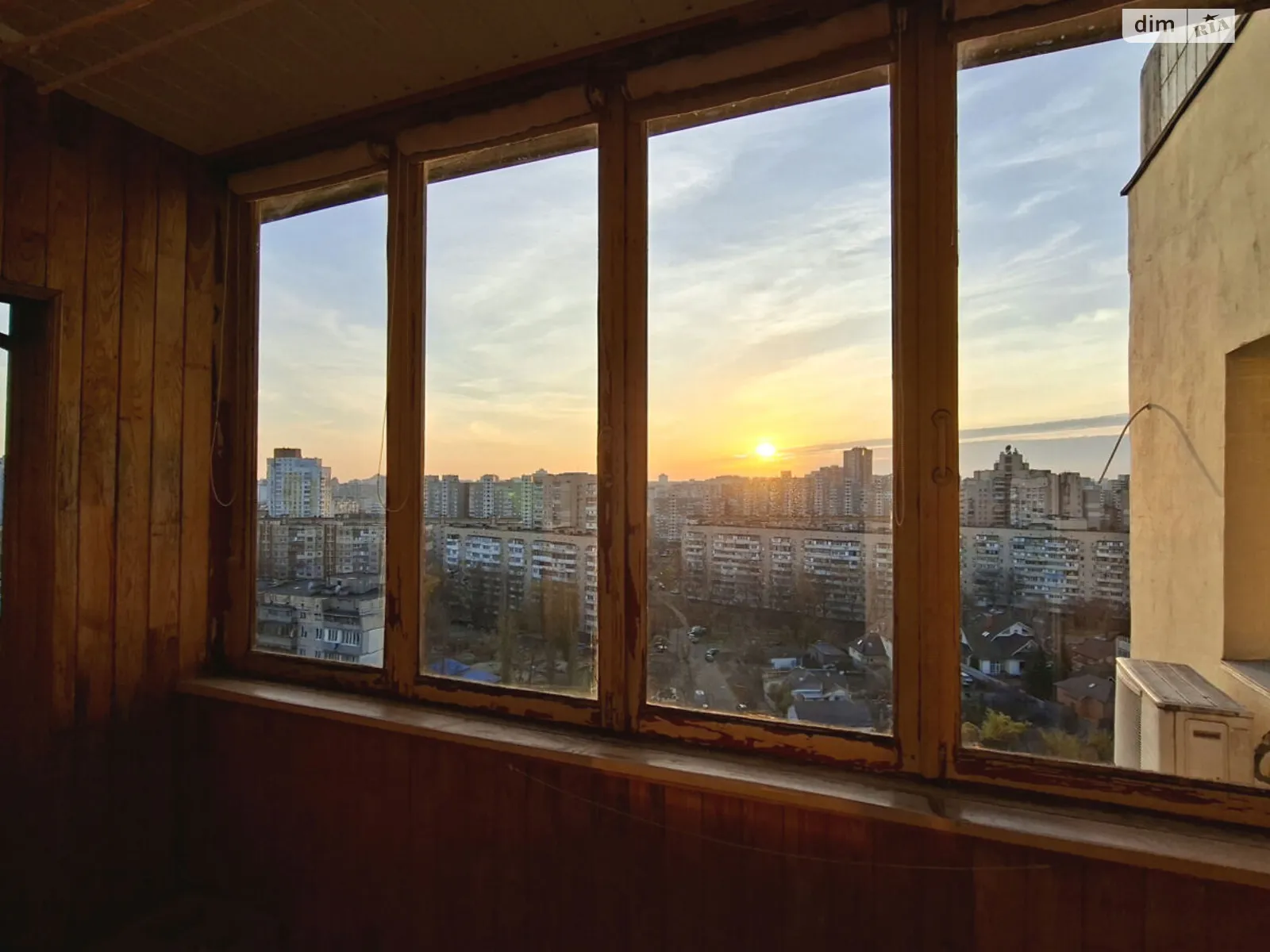 Продається 1-кімнатна квартира 38.9 кв. м у Києві, вул. Ялтинська, 15 - фото 1