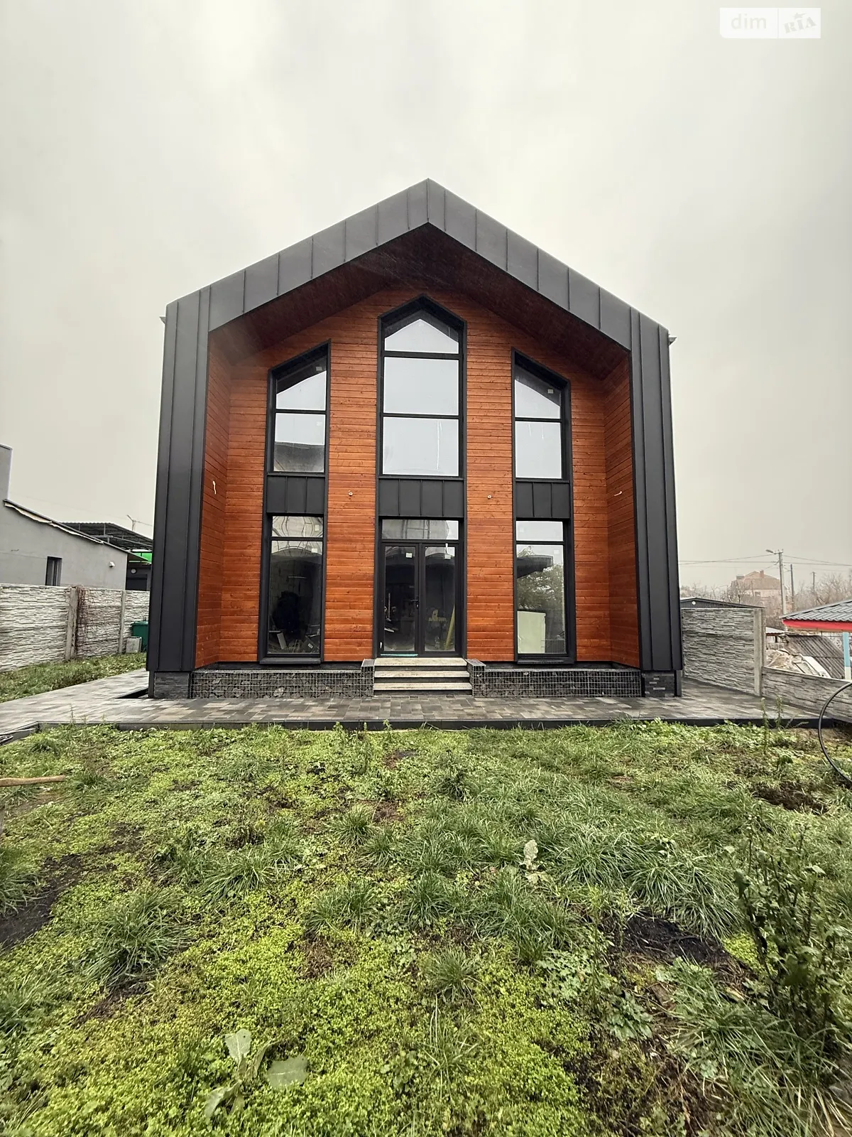 Продается дом на 2 этажа 198.1 кв. м с мансардой, цена: 260000 $ - фото 1