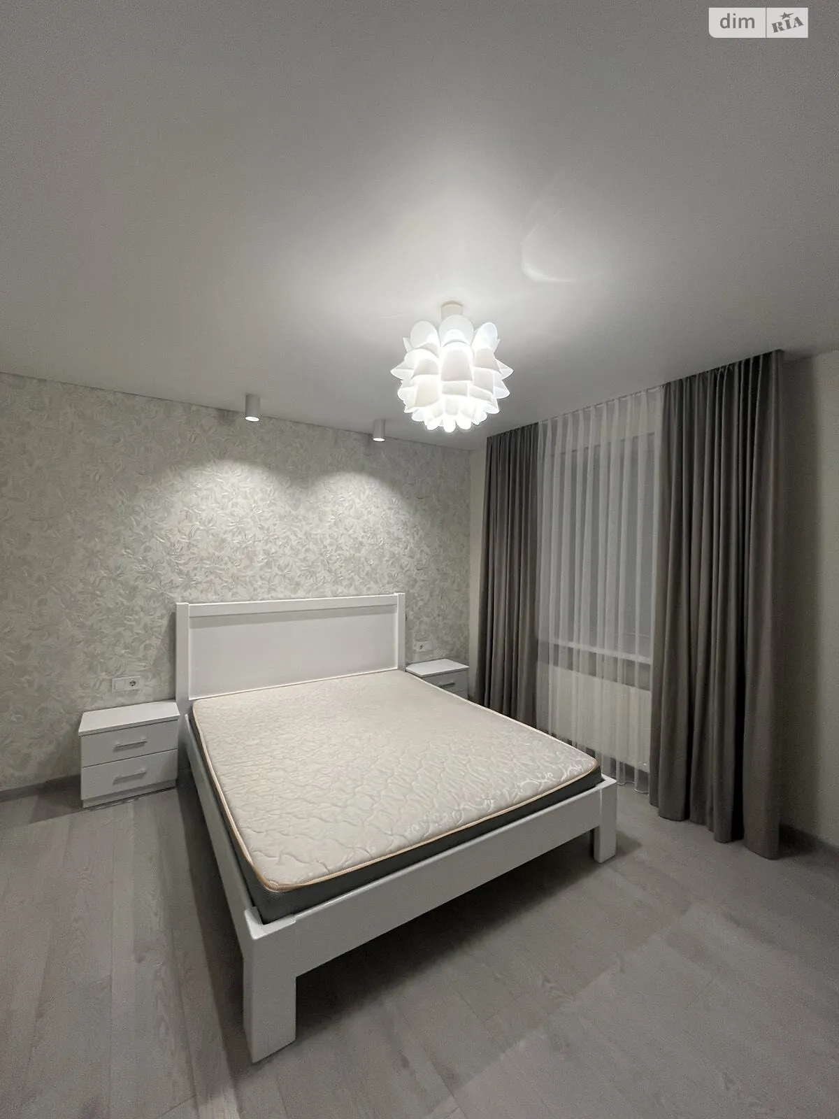 1-комнатная квартира 45 кв. м в Луцке, просп. Победы, 34В - фото 1