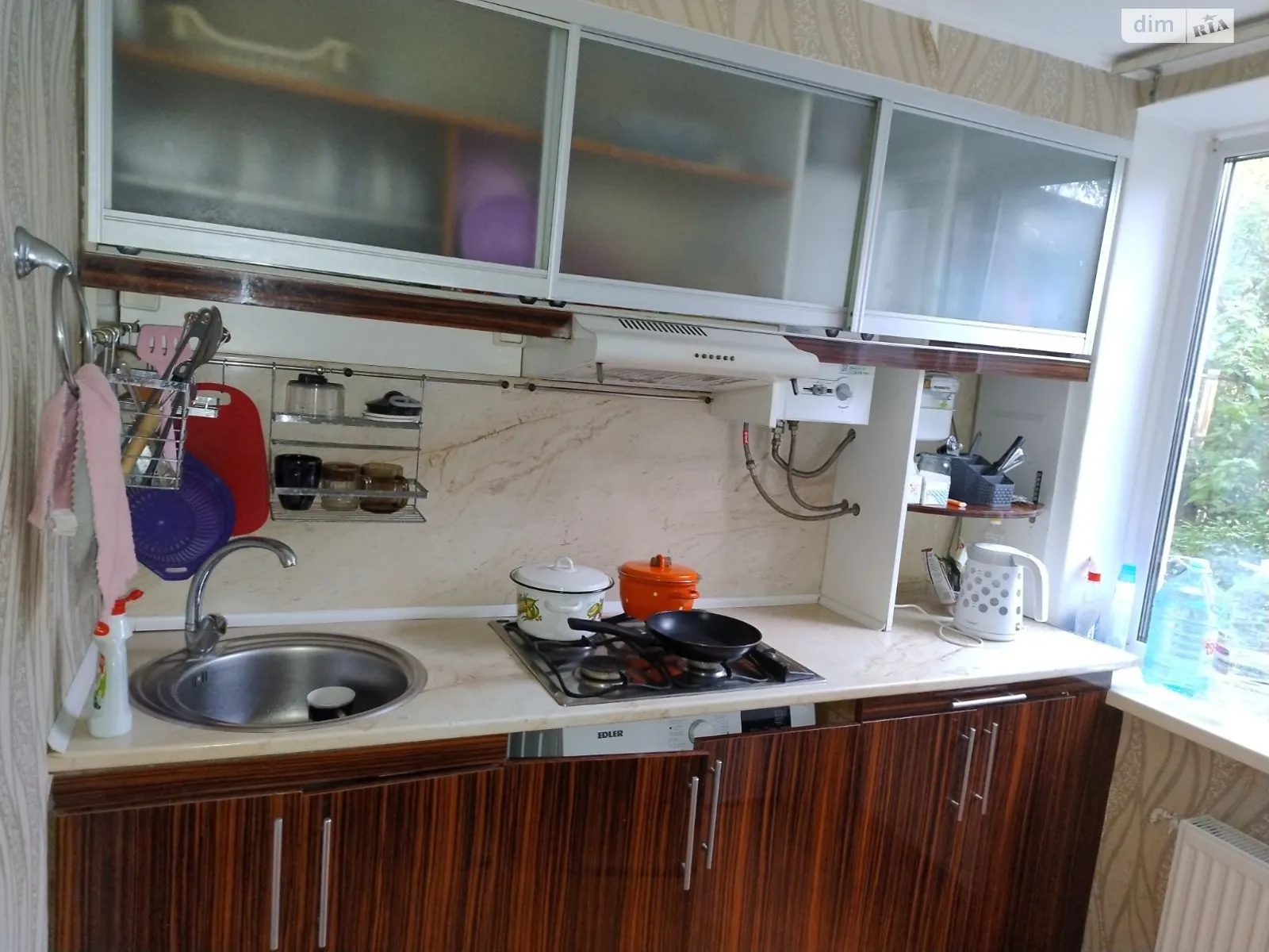 Продается 1-комнатная квартира 35 кв. м в Виннице, ул. Андрея Первозванного - фото 1