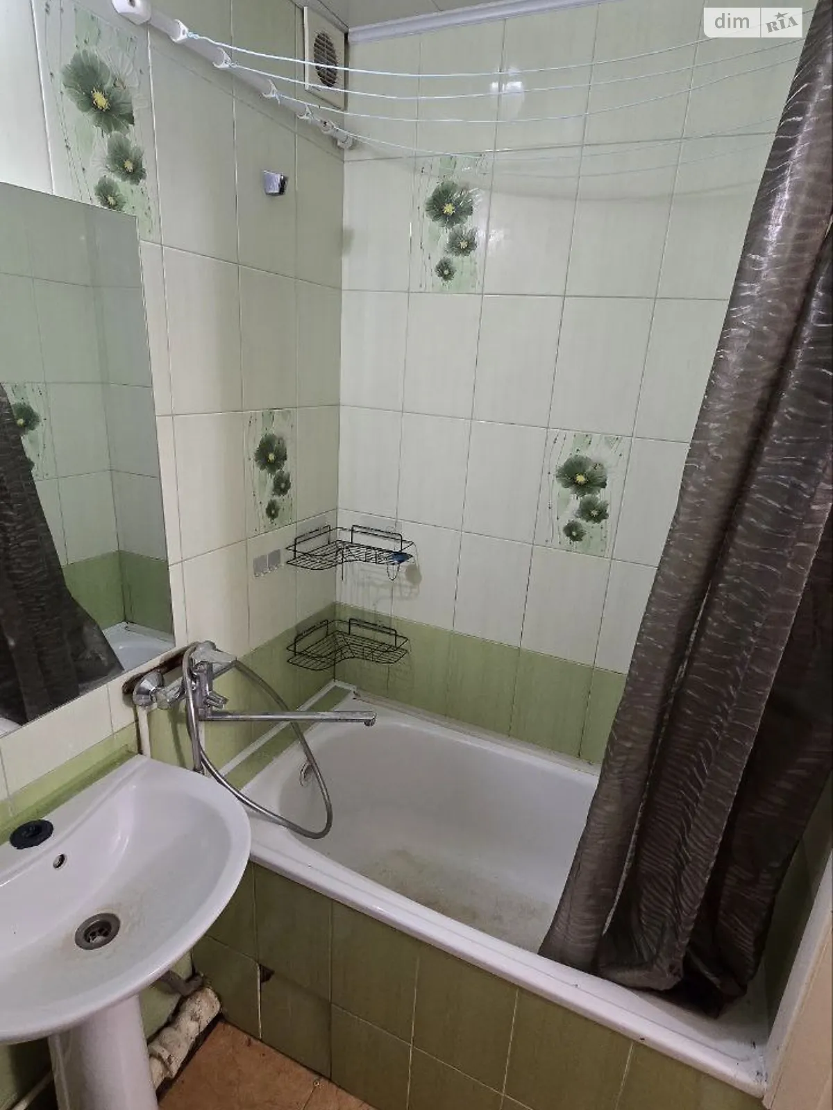 Продається 1-кімнатна квартира 16.7 кв. м у Дніпрі, просп. Слобожанський, 108 - фото 1