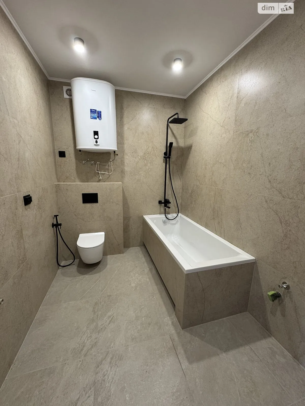 Продается 2-комнатная квартира 65 кв. м в Агрономичном, ул. Шевченко - фото 1