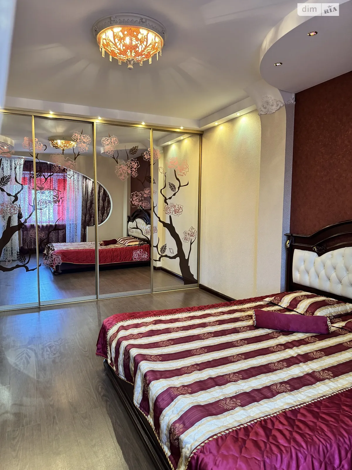 ул. Героев Майдана, 48 Центр Хмельницкий - фото 3