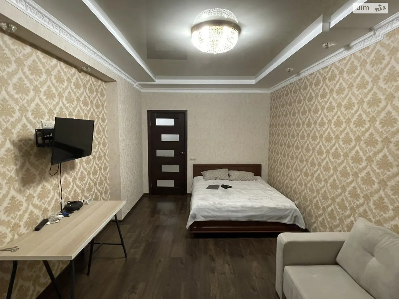 Сдается в аренду 1-комнатная квартира 49 кв. м в Львове, ул. Под Голоском, 8 - фото 1