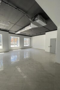 Долгосрочная аренда коммерческого помещения, Ивано-Франковск, р‑н. Княгинин, Княгинин улица, дом 44