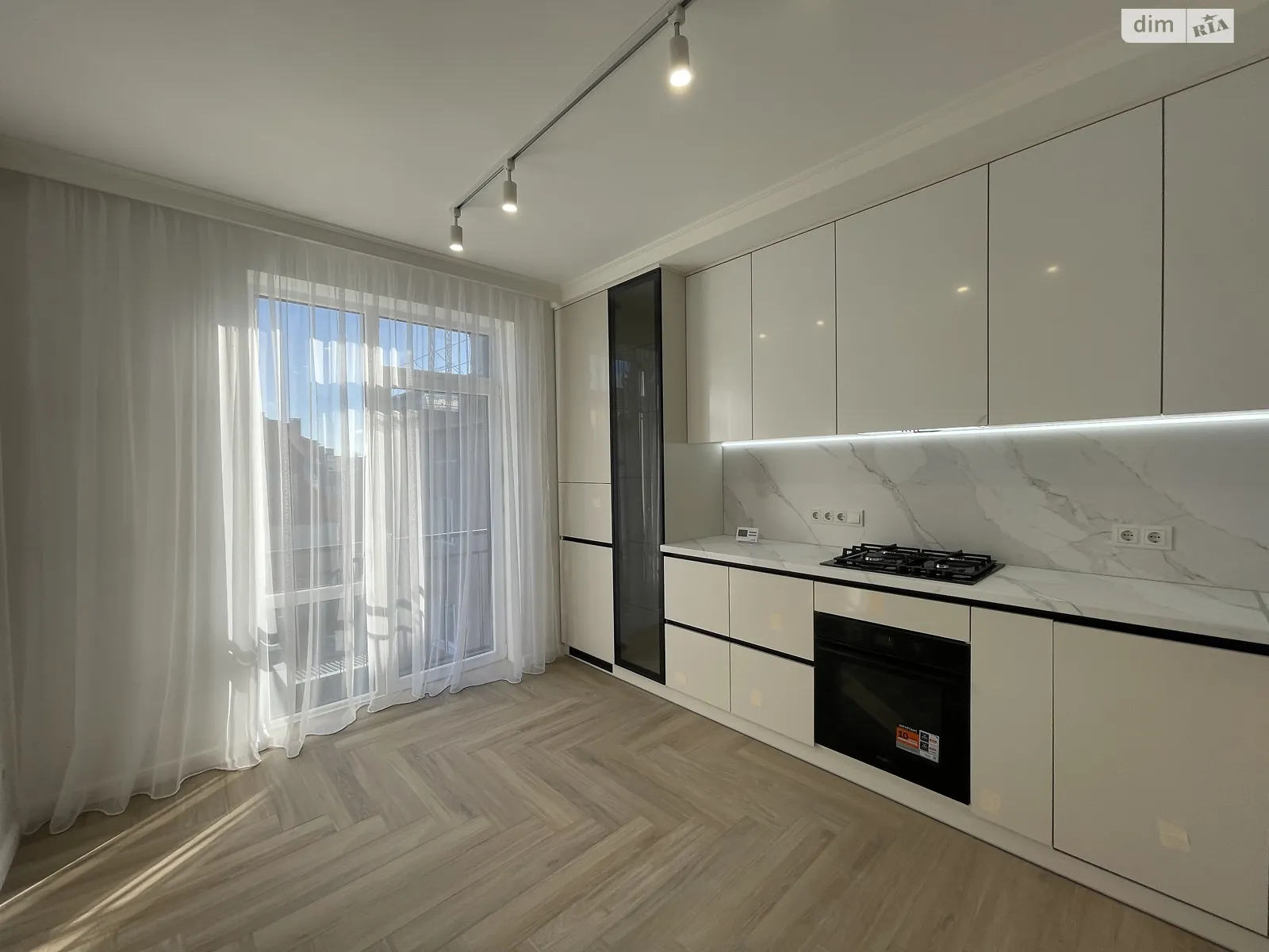 2-комнатная квартира 66.8 кв. м в, цена: 117000 $ - фото 1