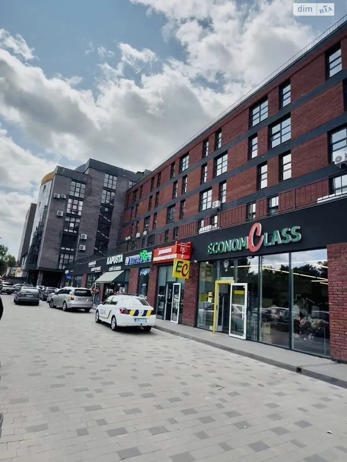 Продается помещения свободного назначения 27.5 кв. м в 8-этажном здании, цена: 28500 $ - фото 1