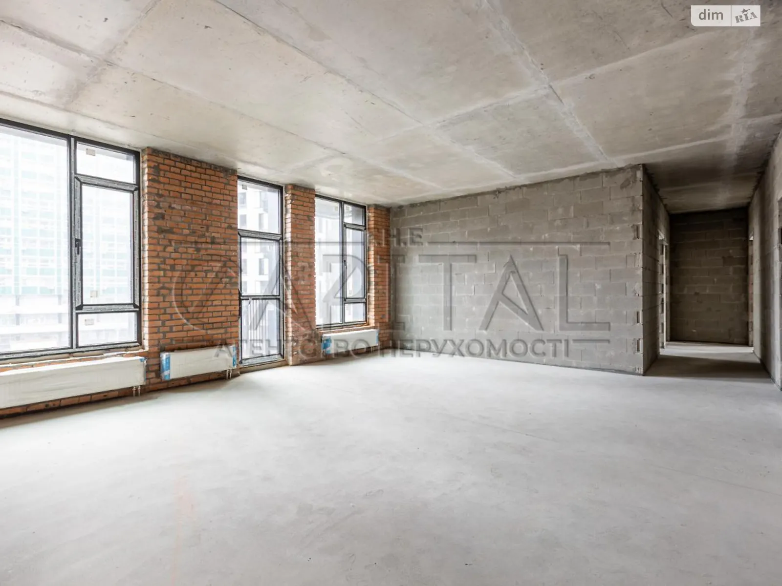 Продается 3-комнатная квартира 120 кв. м в Киеве, ул. Василия Тютюнника, 39/2 - фото 1