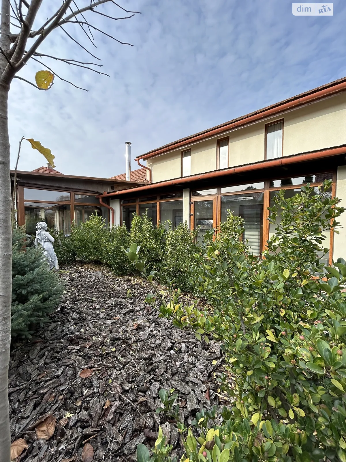 Продается одноэтажный дом 230 кв. м с верандой, ул. Грабовского - фото 1