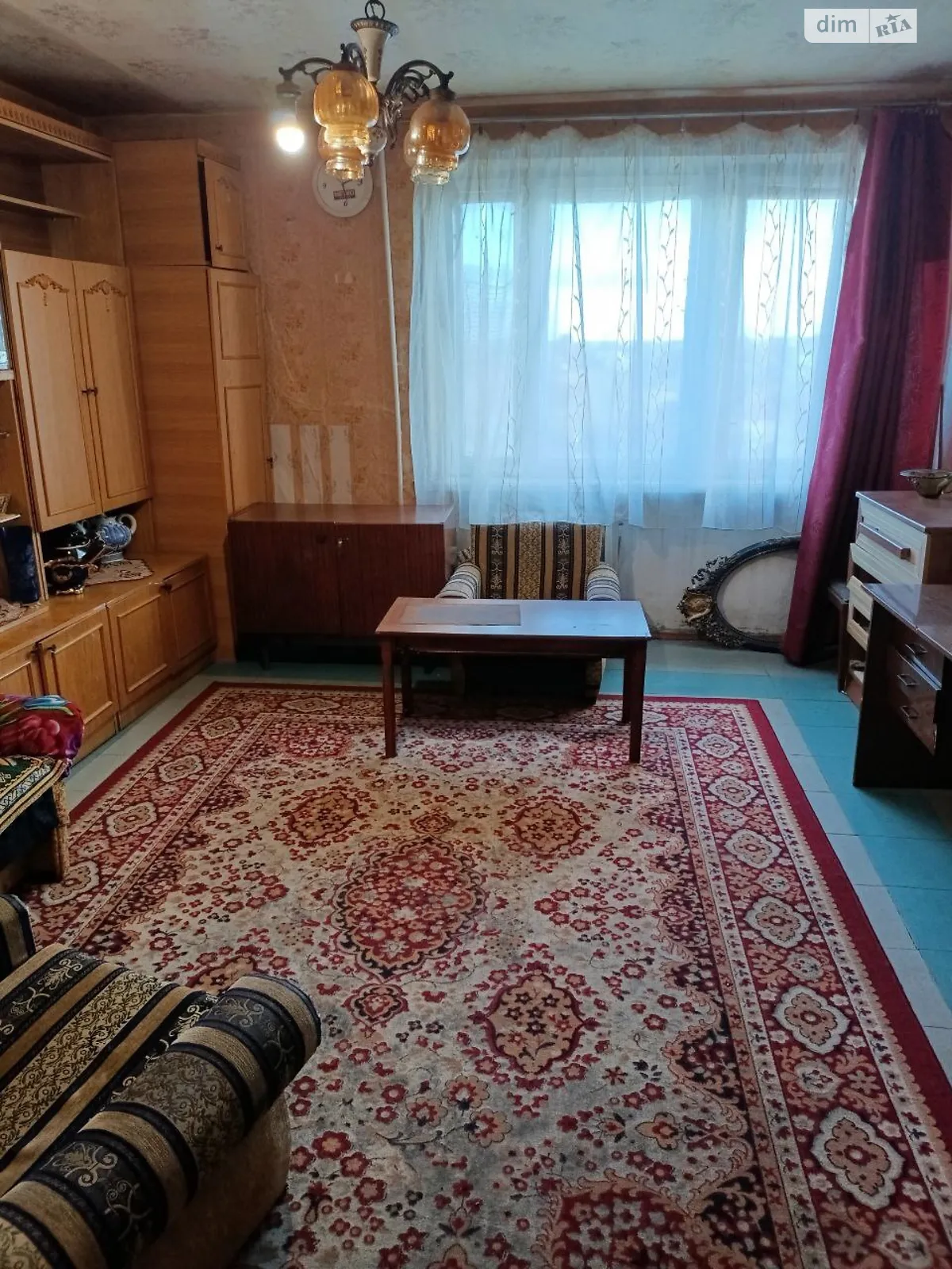 Продается 3-комнатная квартира 65.8 кв. м в Днепре, ул. Семафорная, 40 - фото 1