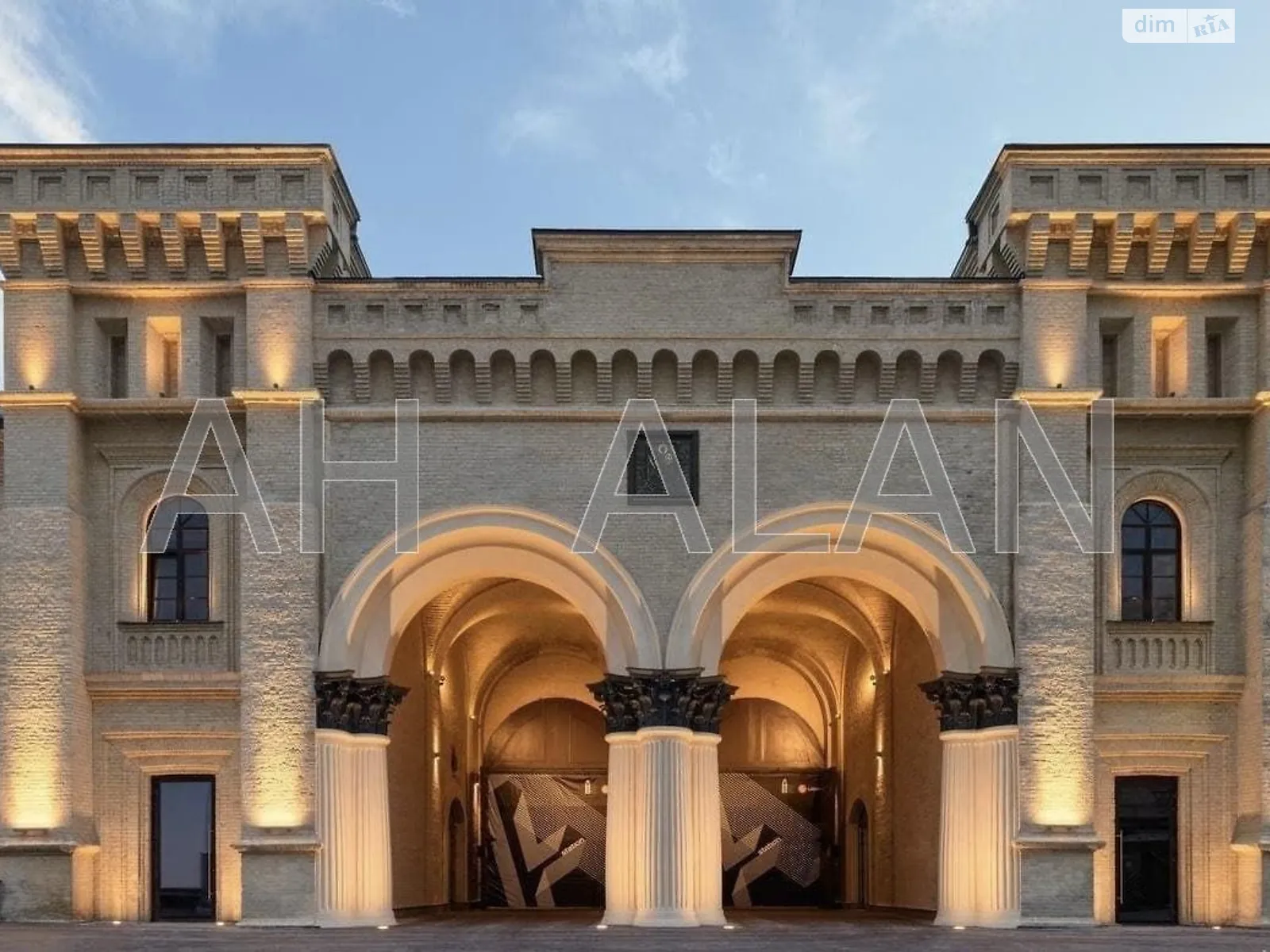 Сдается в аренду офис 1062.2 кв. м в бизнес-центре, цена: 26555 $ - фото 1