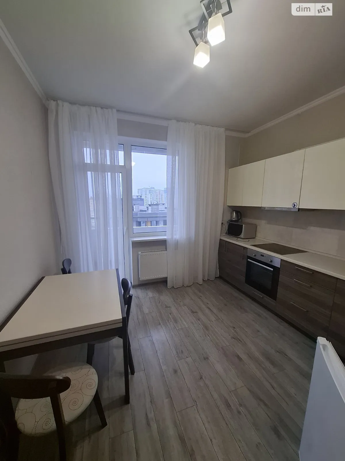 Сдается в аренду 1-комнатная квартира 45 кв. м в Одессе, ул. Среднефонтанская, 35 корпус 2 - фото 1