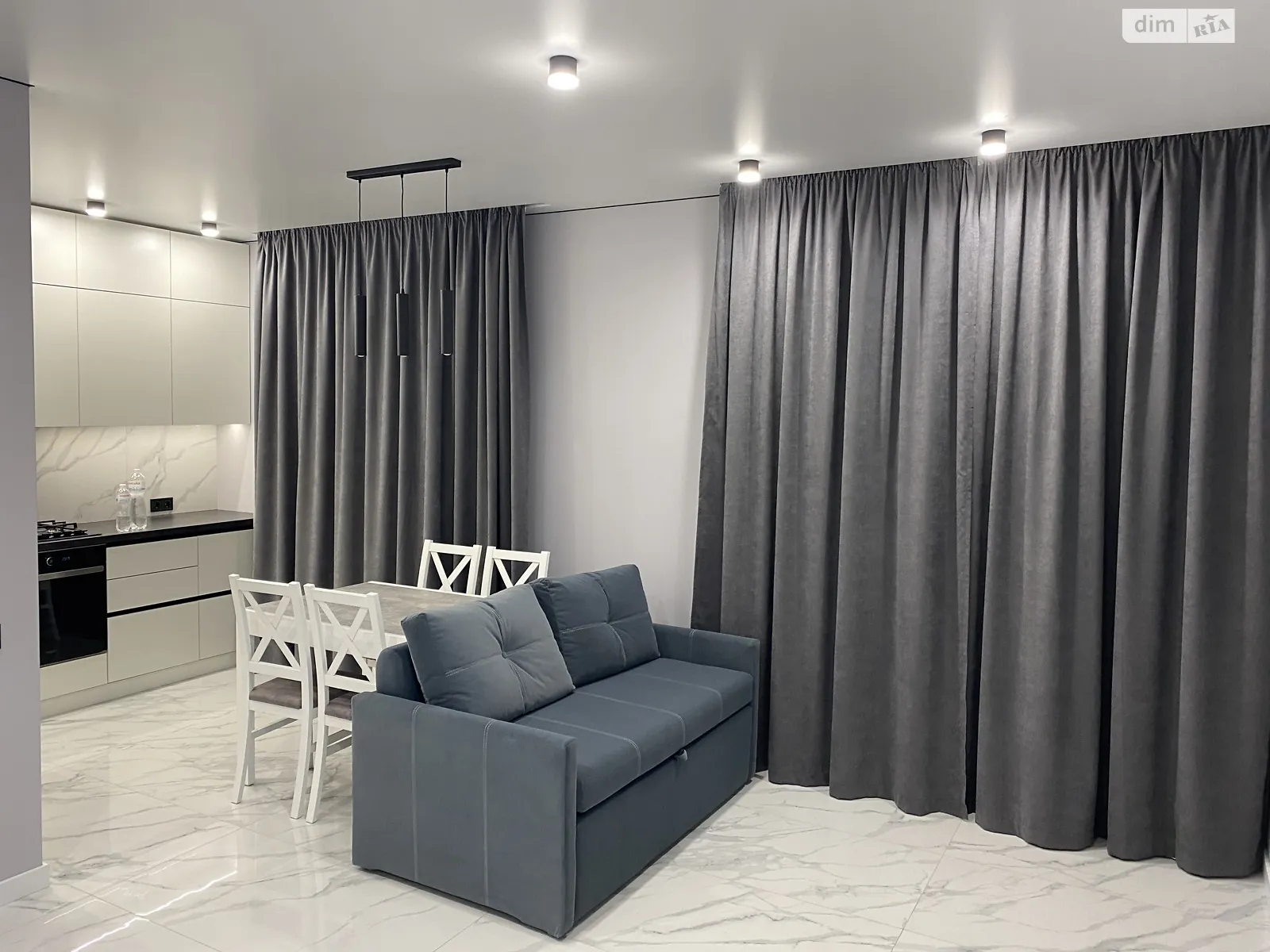 Сдается в аренду 2-комнатная квартира 60 кв. м в Львове, ул. Малоголоскивская, 28Б - фото 1