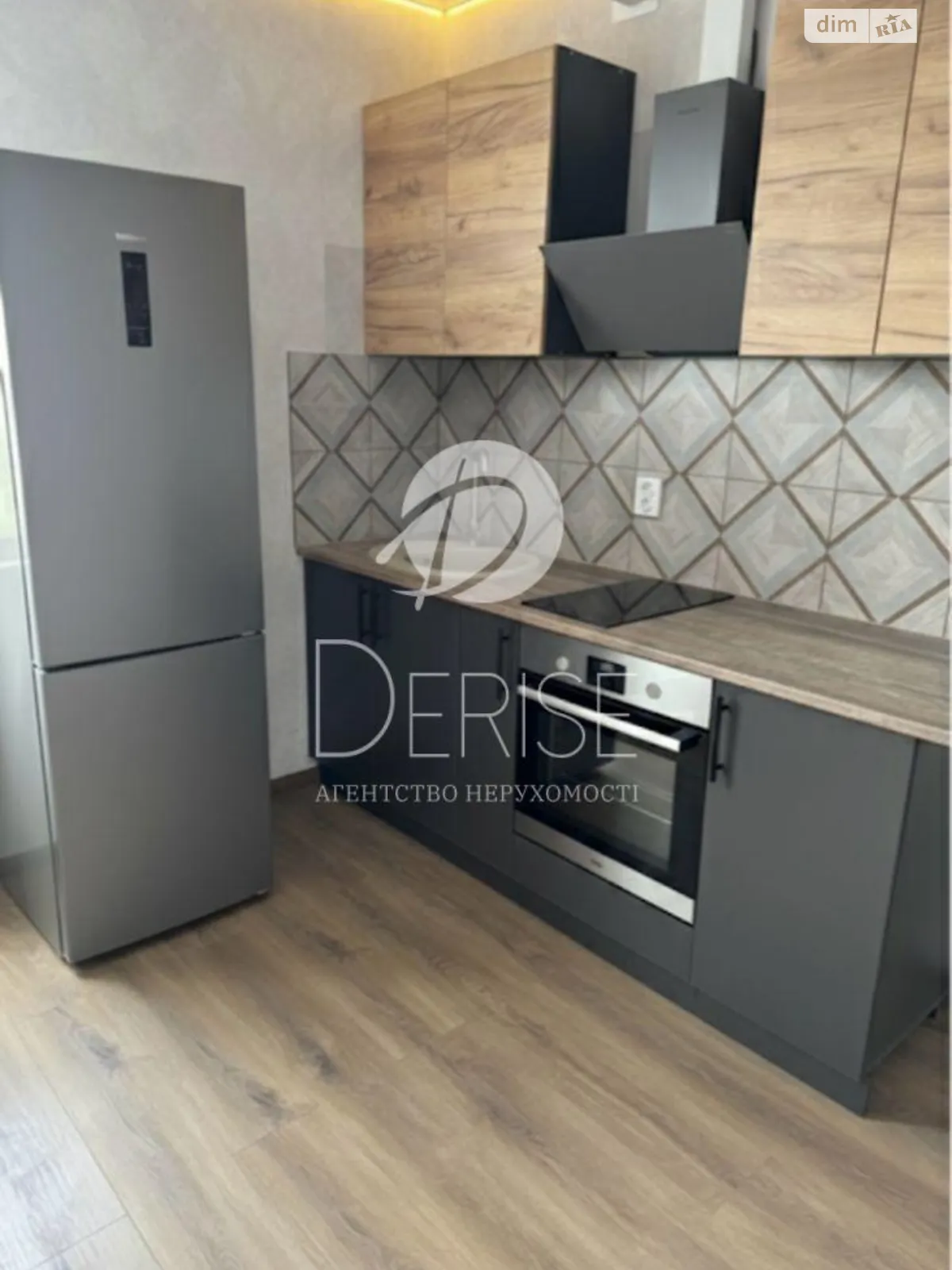 Продается 1-комнатная квартира 30 кв. м в Киеве, ул. Михаила Максимовича, 26Д - фото 1