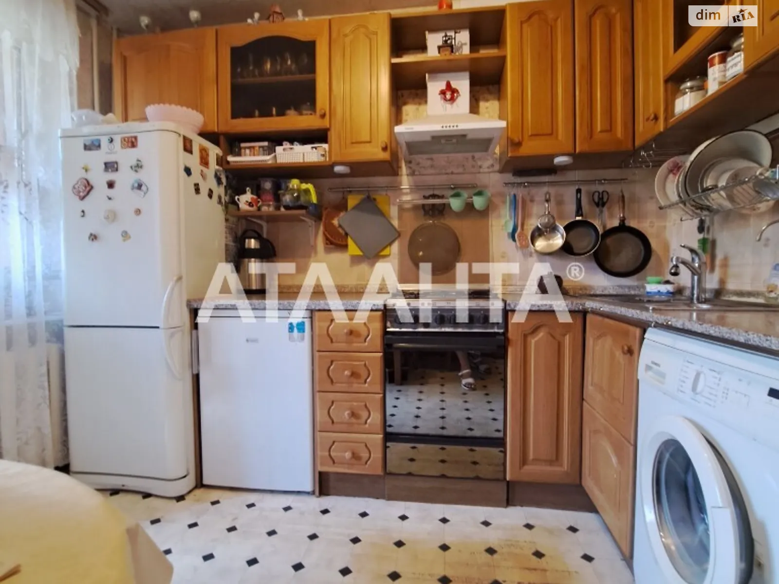 Продается 2-комнатная квартира 56.5 кв. м в Одессе, ул. Академика Королева - фото 1