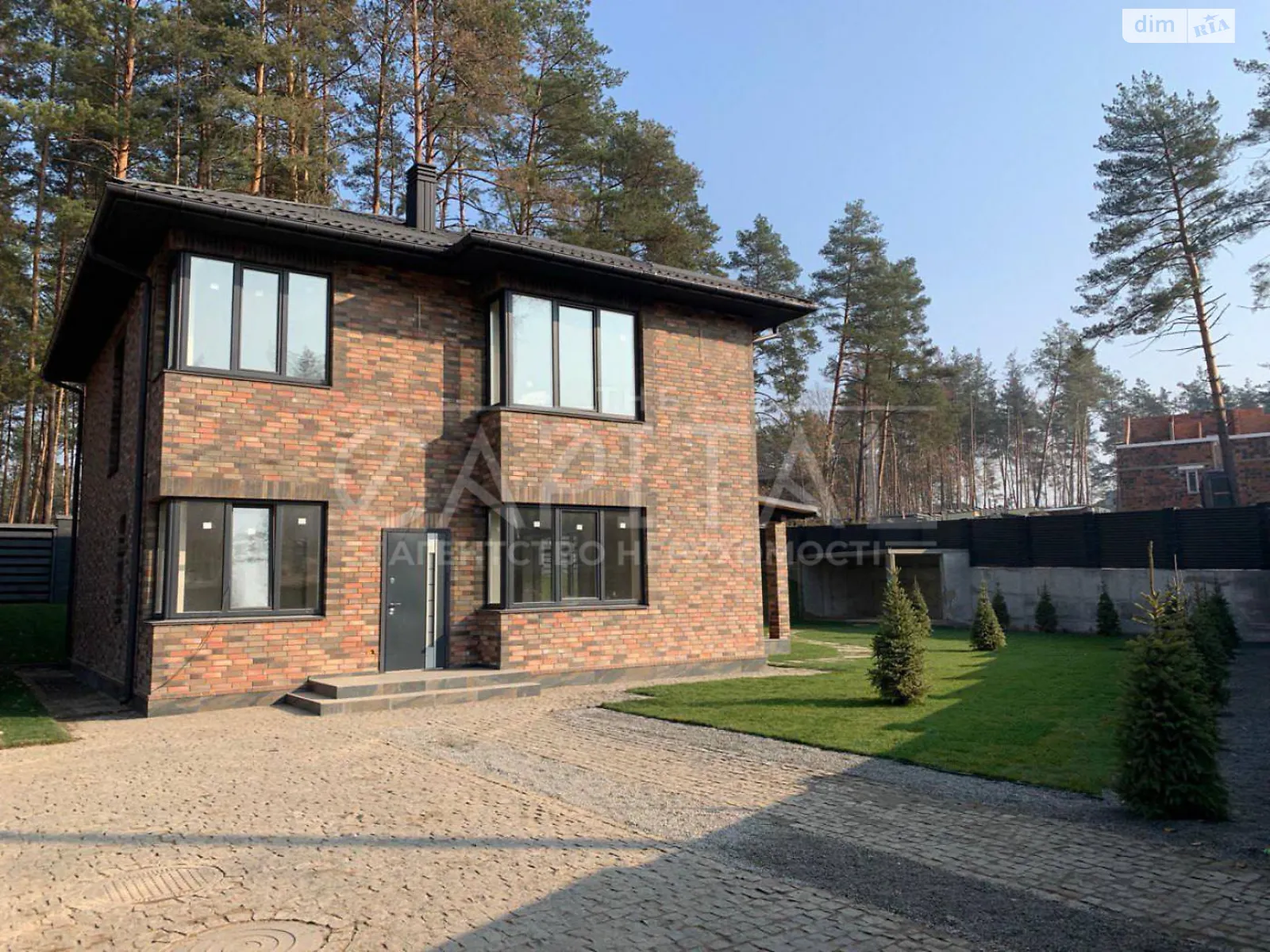 Продається будинок 2 поверховий 180 кв. м з подвалом, цена: 410000 $ - фото 1