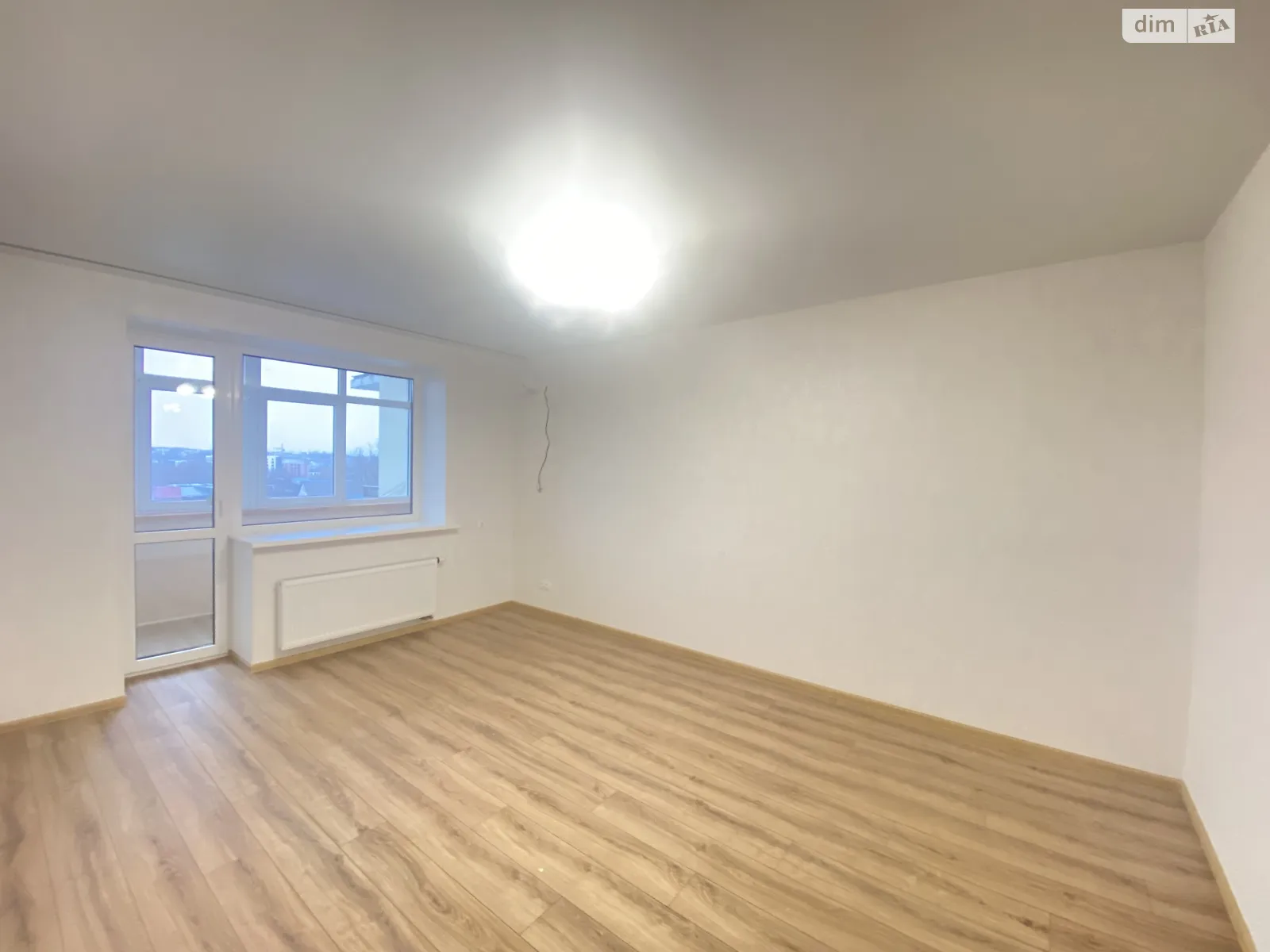 Продается 2-комнатная квартира 72.6 кв. м в Буче, ул. Лесная, 1Б - фото 1