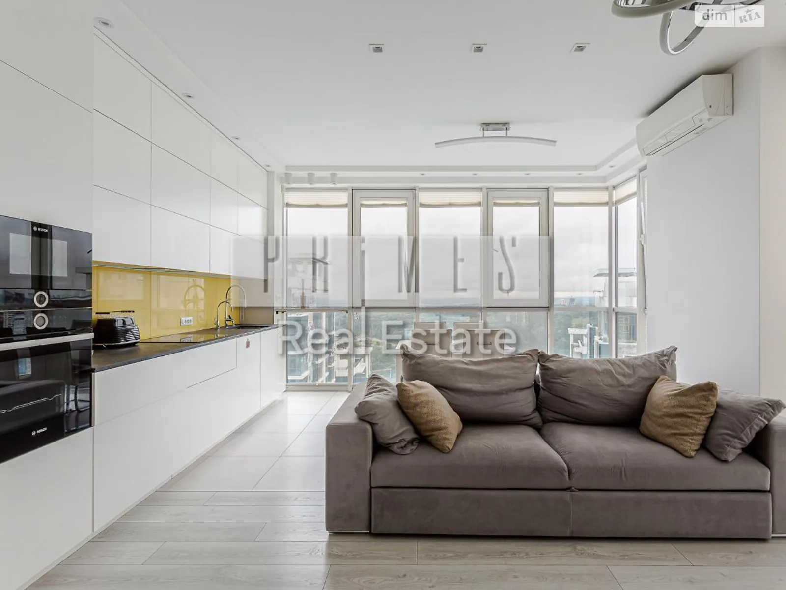 Продається 2-кімнатна квартира 92.2 кв. м у Києві, вул. Андрія Верхогляда(Драгомирова), 17 - фото 1