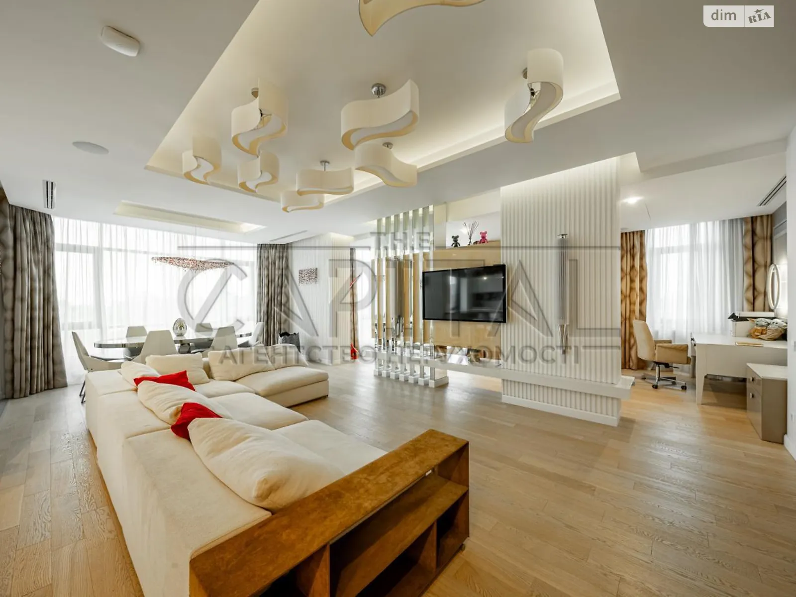 Продается 4-комнатная квартира 243 кв. м в Киеве, ул. Болсуновская, 2 - фото 1