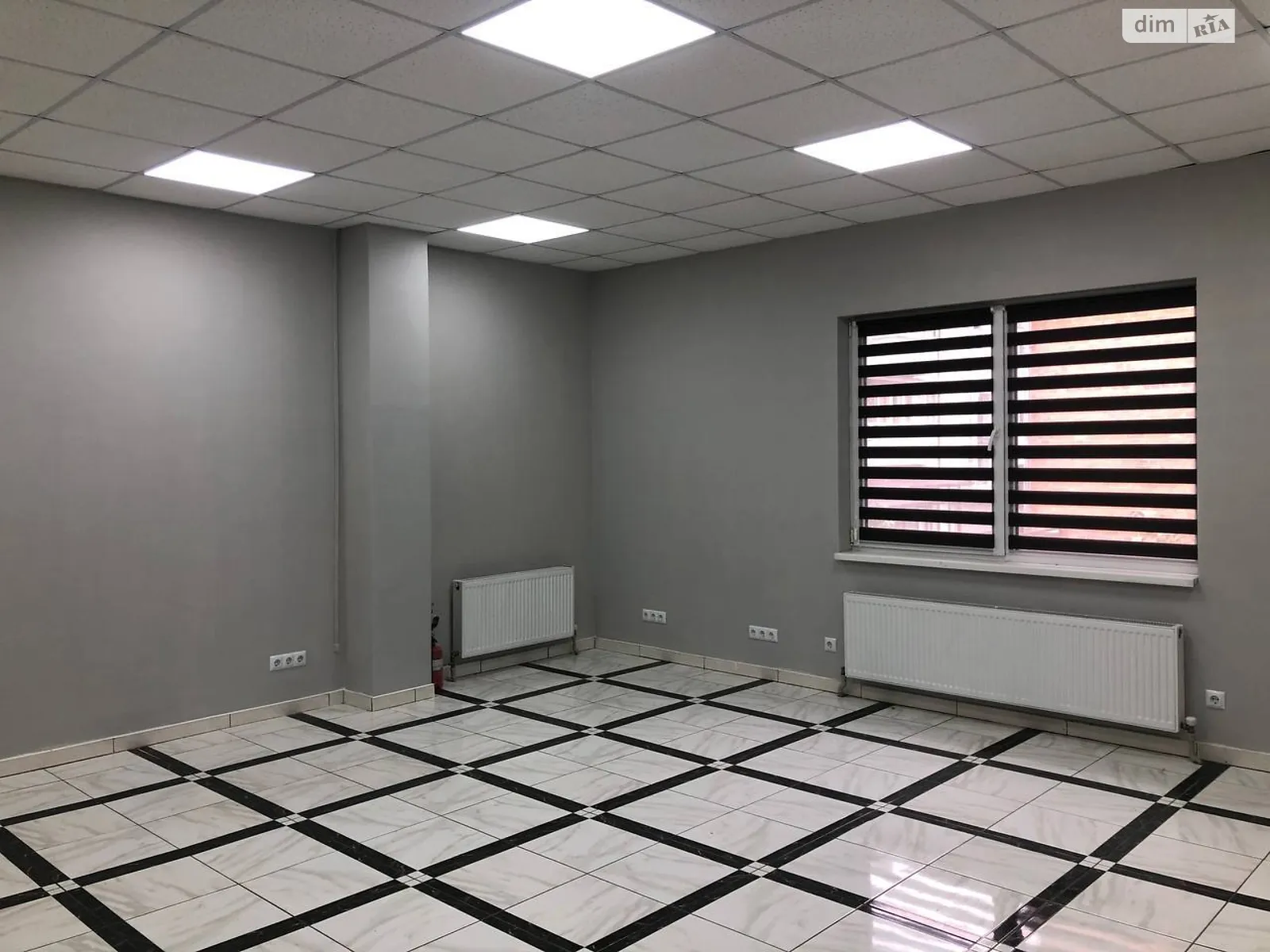 Сдается в аренду офис 34 кв. м в бизнес-центре, цена: 12000 грн - фото 1