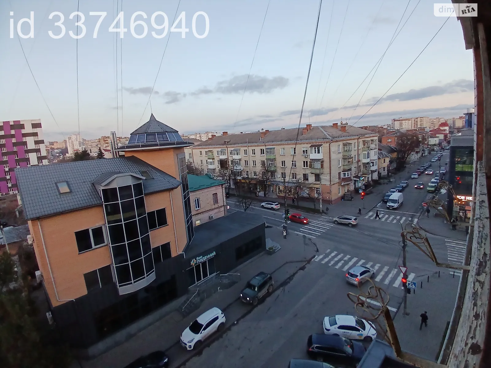 Продается 4-комнатная квартира 71.4 кв. м в Хмельницком, ул. Каменецкая, 38 - фото 1