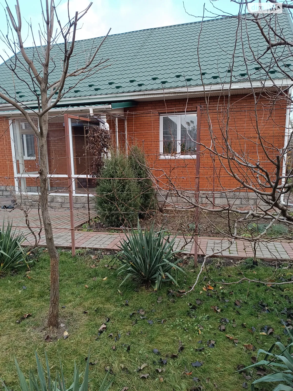 Продается дом на 2 этажа 92 кв. м с камином, цена: 195000 $ - фото 1