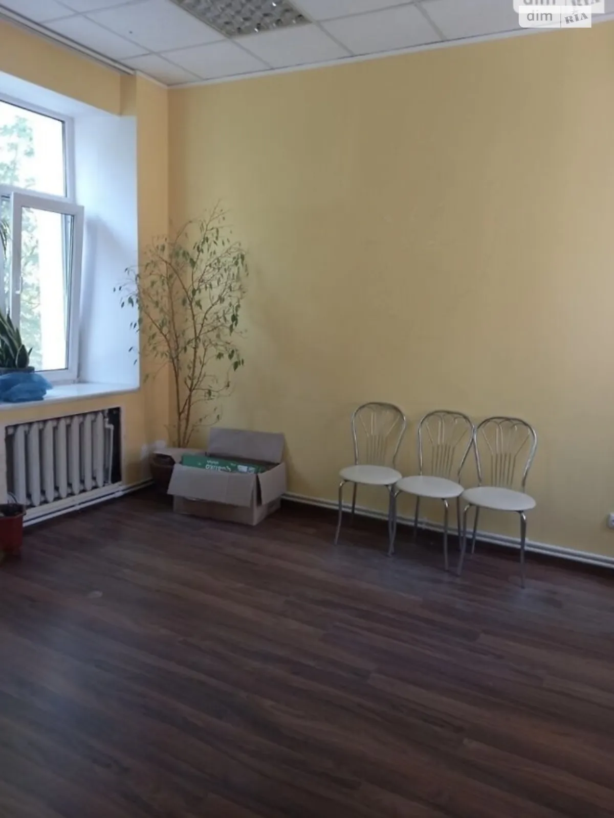 Продается 2-комнатная квартира 45 кв. м в Виннице, ул. Соборная - фото 1