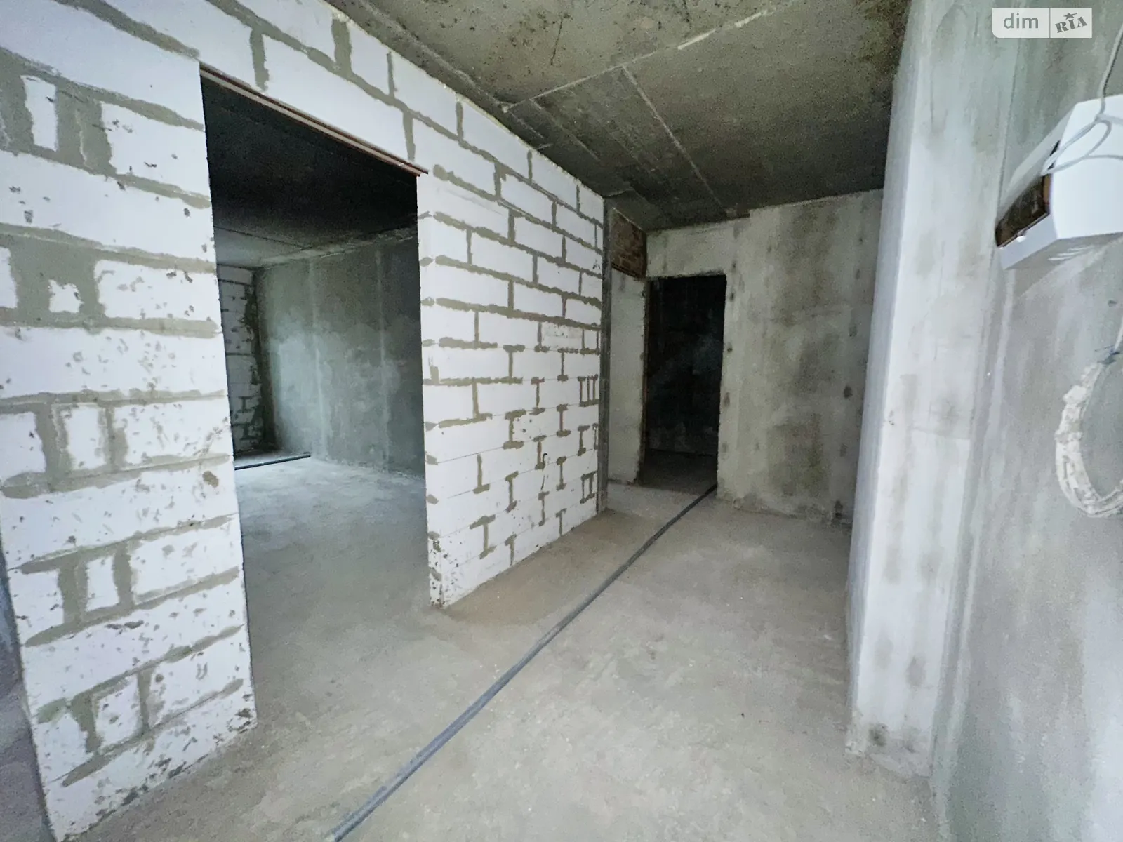 Продается 2-комнатная квартира 67.5 кв. м в Зарванцах, ул. Рыбацкая, 140 - фото 1