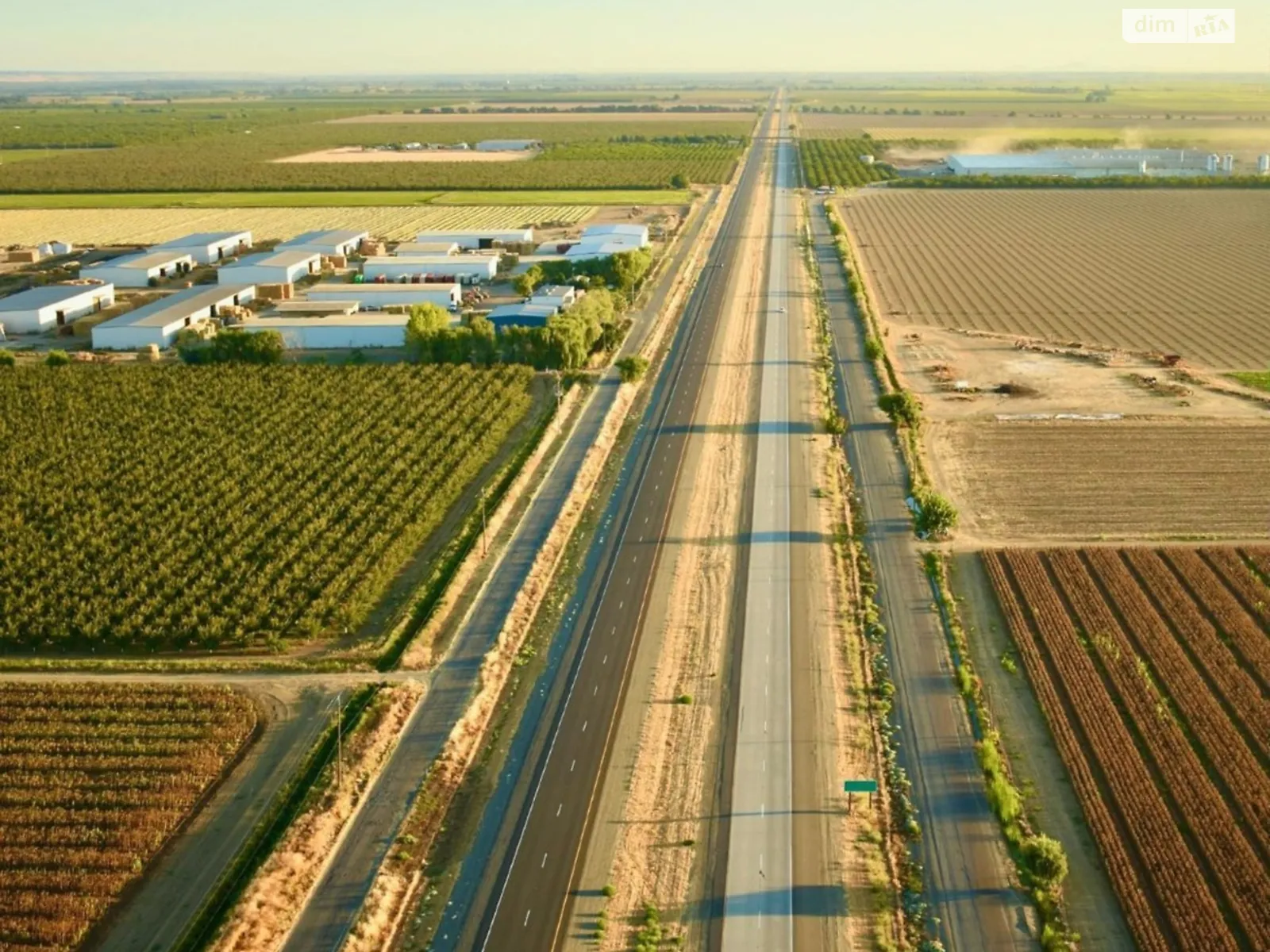 Продается земельный участок 1030 соток в Закарпатской области, цена: 1000000 $ - фото 1