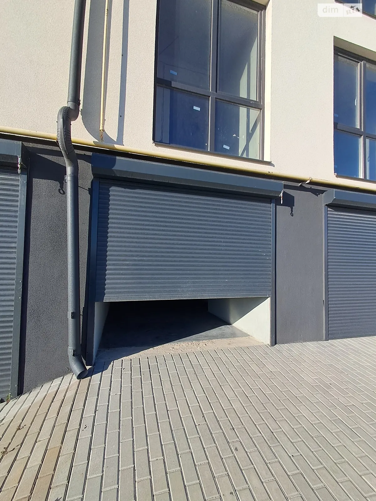 Сдается в аренду отдельно стоящий гараж под легковое авто на 18.9 кв. м, цена: 3000 грн - фото 1