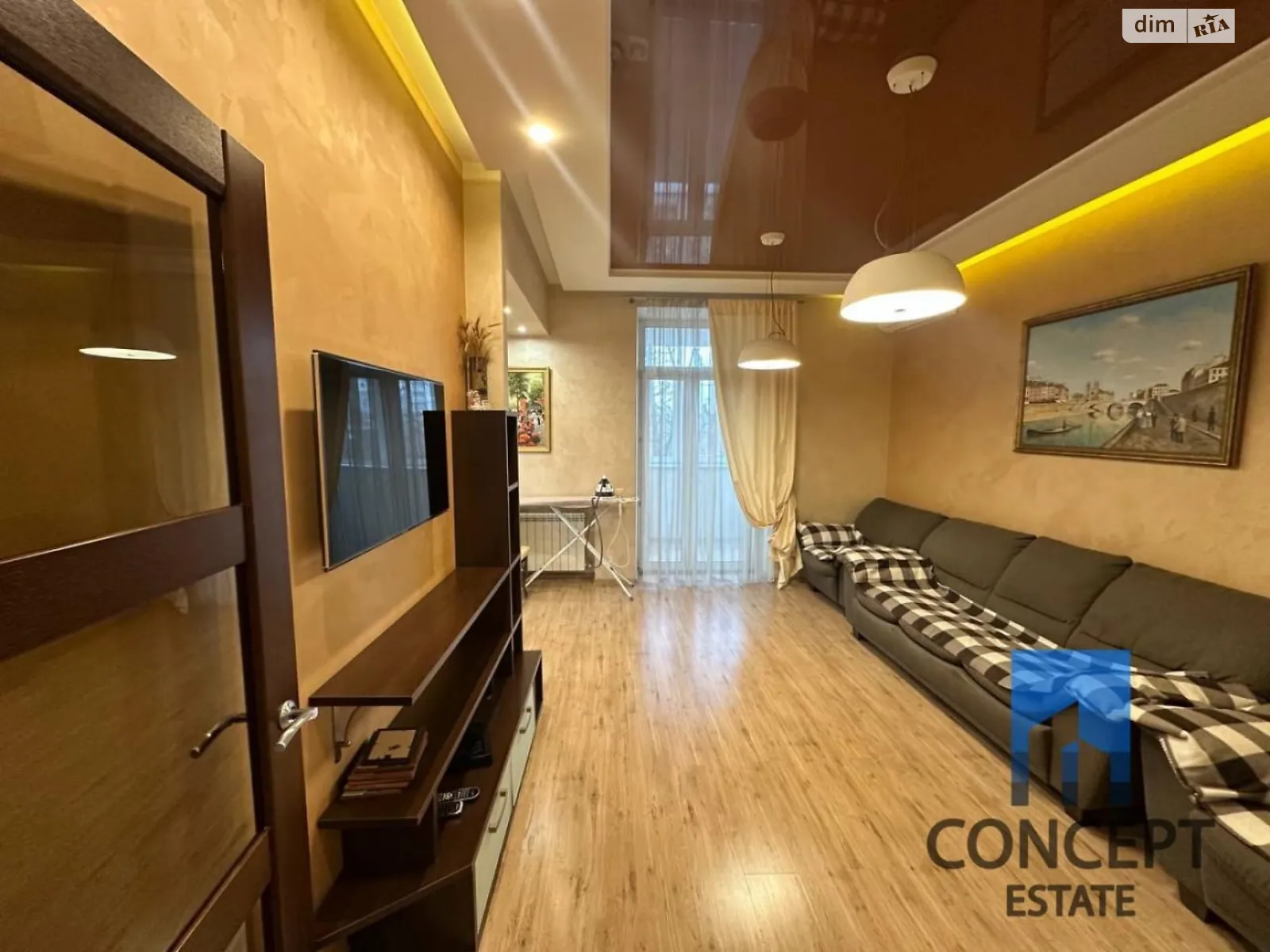 Продається 2-кімнатна квартира 71.4 кв. м у Дніпрі, вул. Гончара Олеся(Кірова), 8 - фото 1