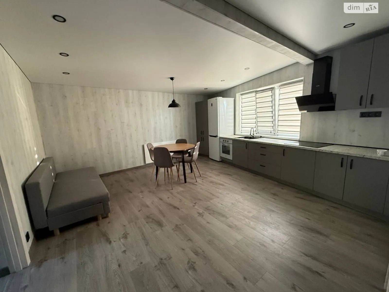 Здається в оренду одноповерховий будинок 65 кв. м з гаражем, цена: 600 $ - фото 1