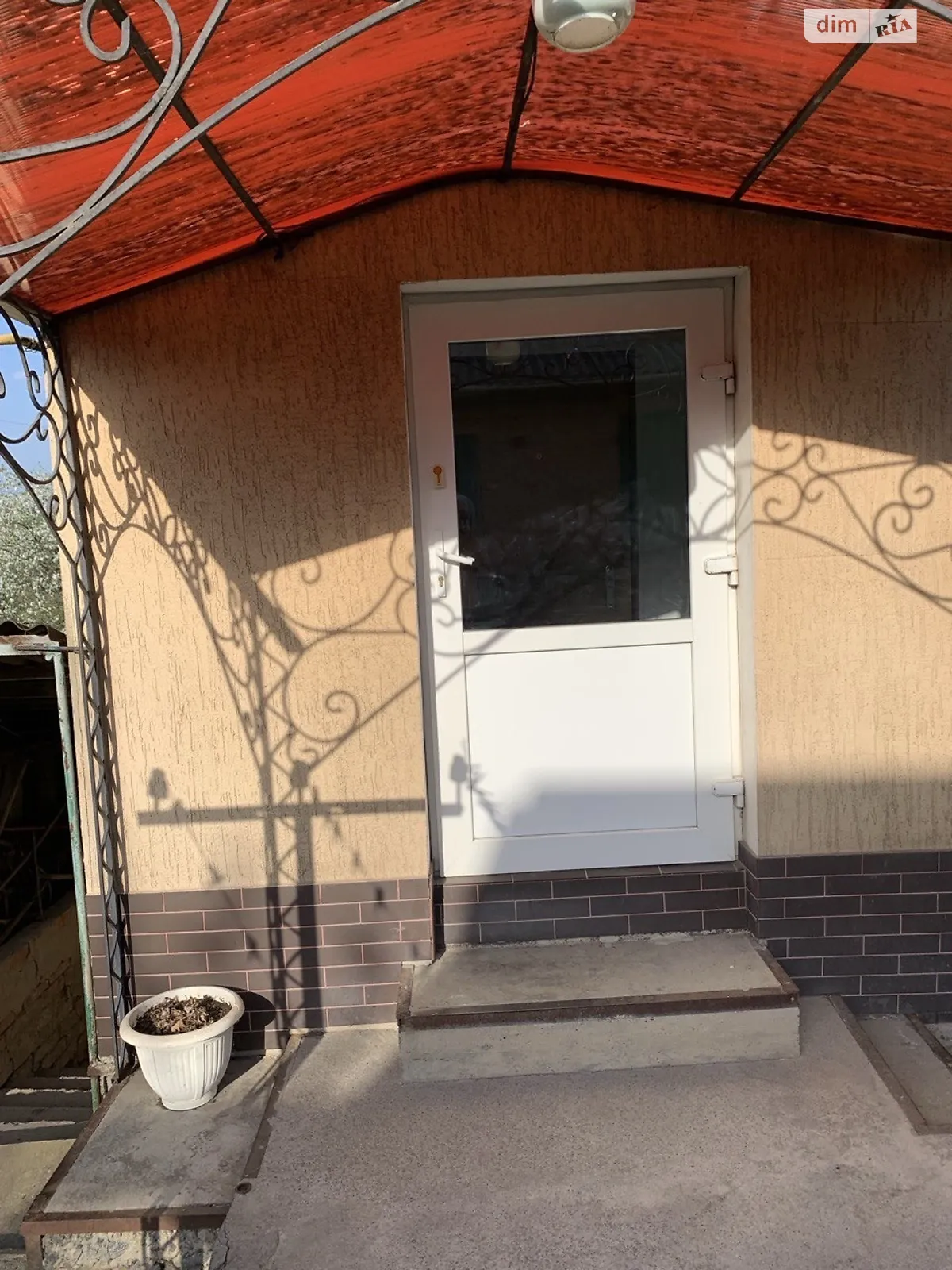 Продается одноэтажный дом 113.9 кв. м с балконом, цена: 35000 $ - фото 1