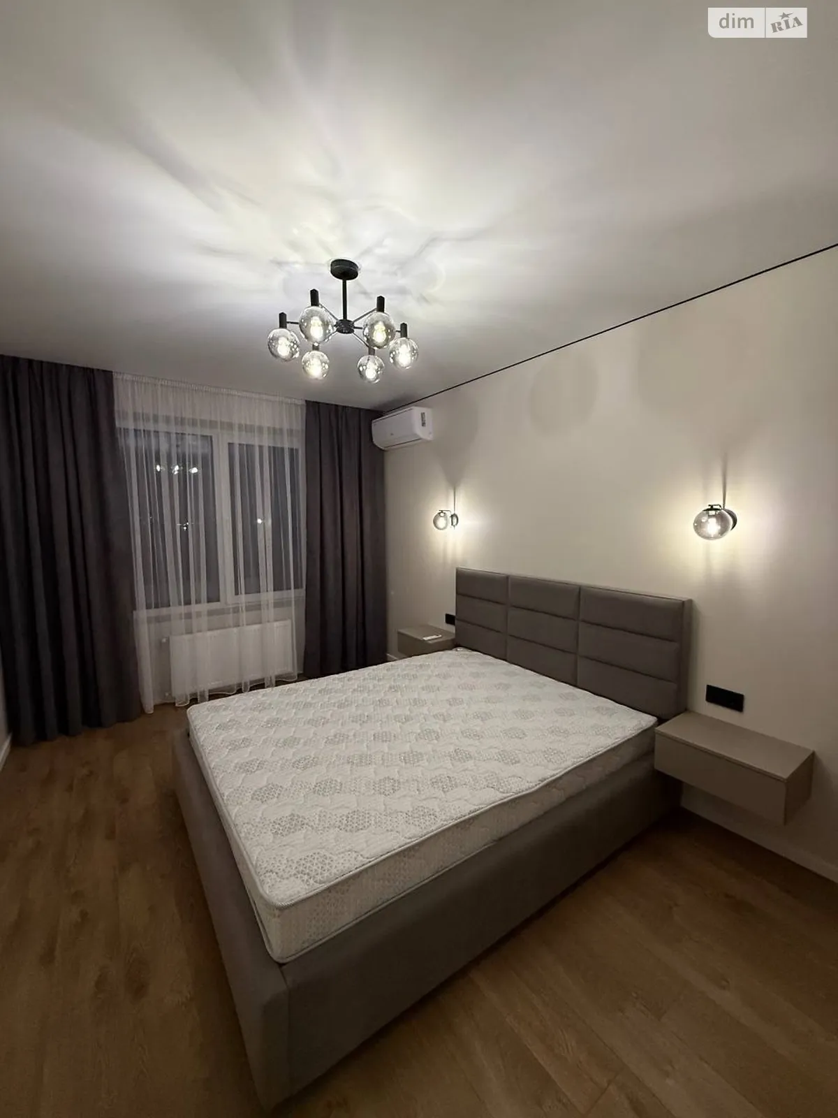 Продается 1-комнатная квартира 45.6 кв. м в Ровно, ул. Николая Боголюбова, 1Л - фото 1