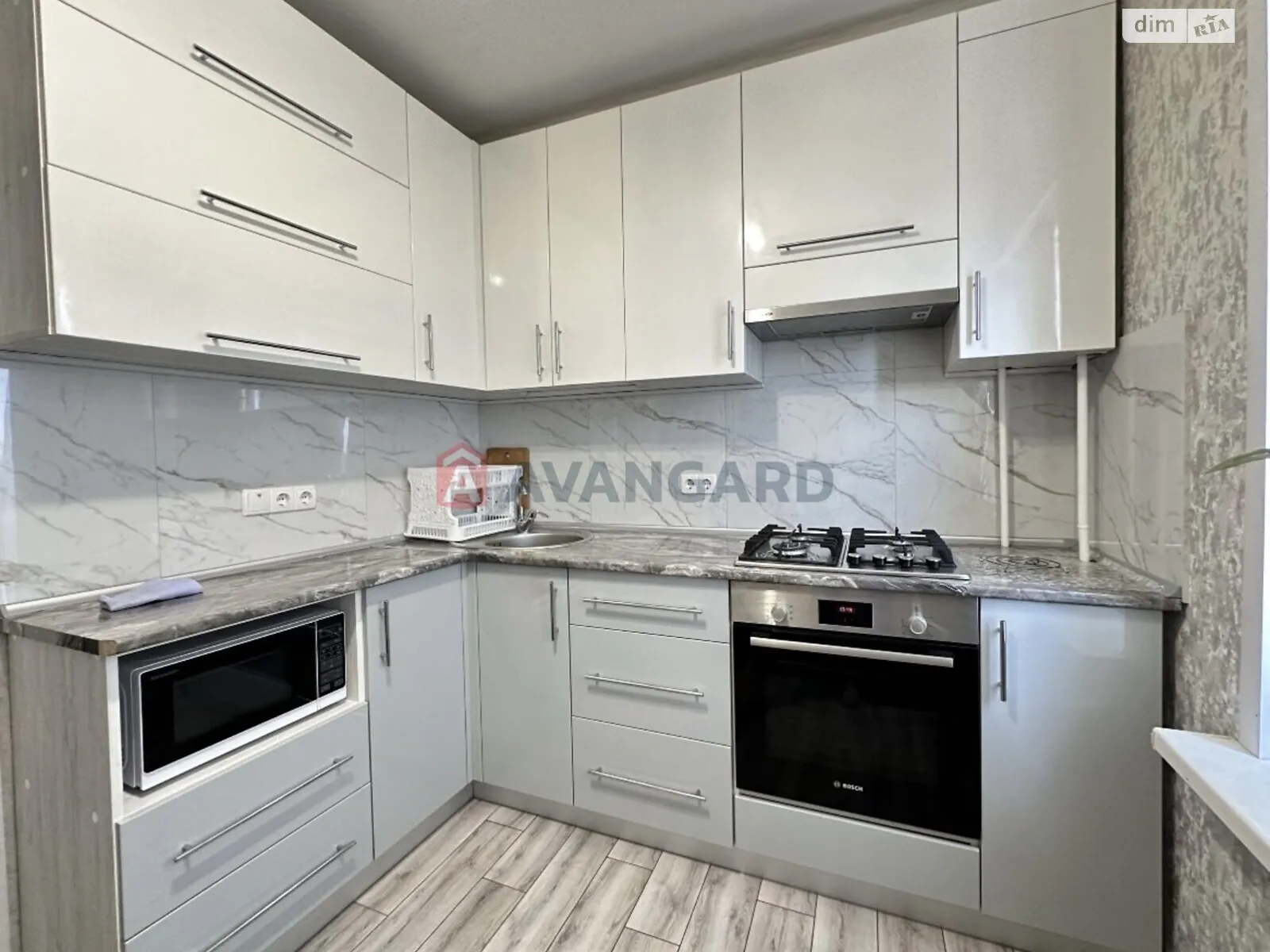 1-комнатная квартира 51.68 кв. м в Запорожье, ул. Чумаченко, 25Б - фото 1