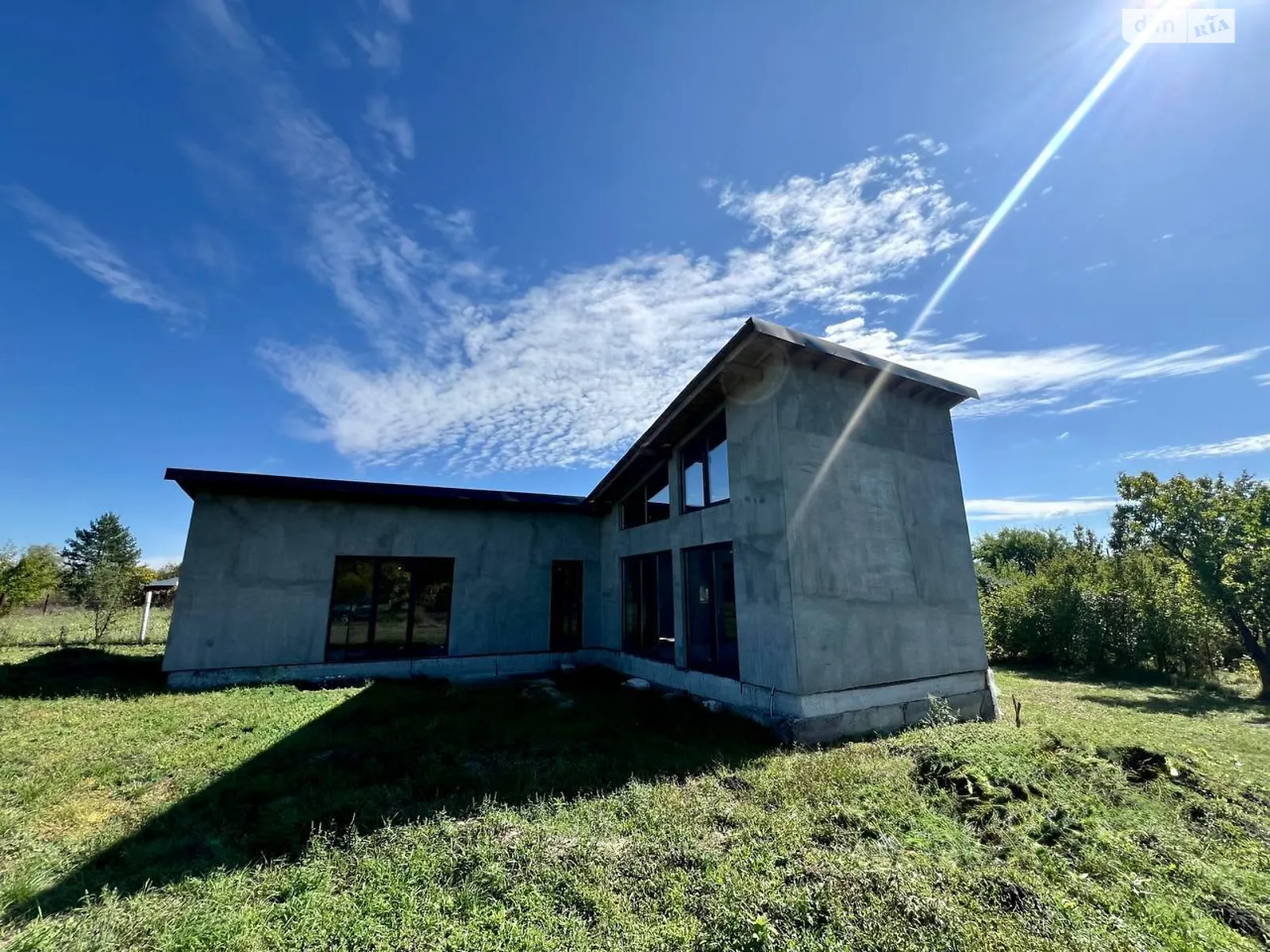 Продается одноэтажный дом 87 кв. м с мансардой, цена: 31000 $ - фото 1