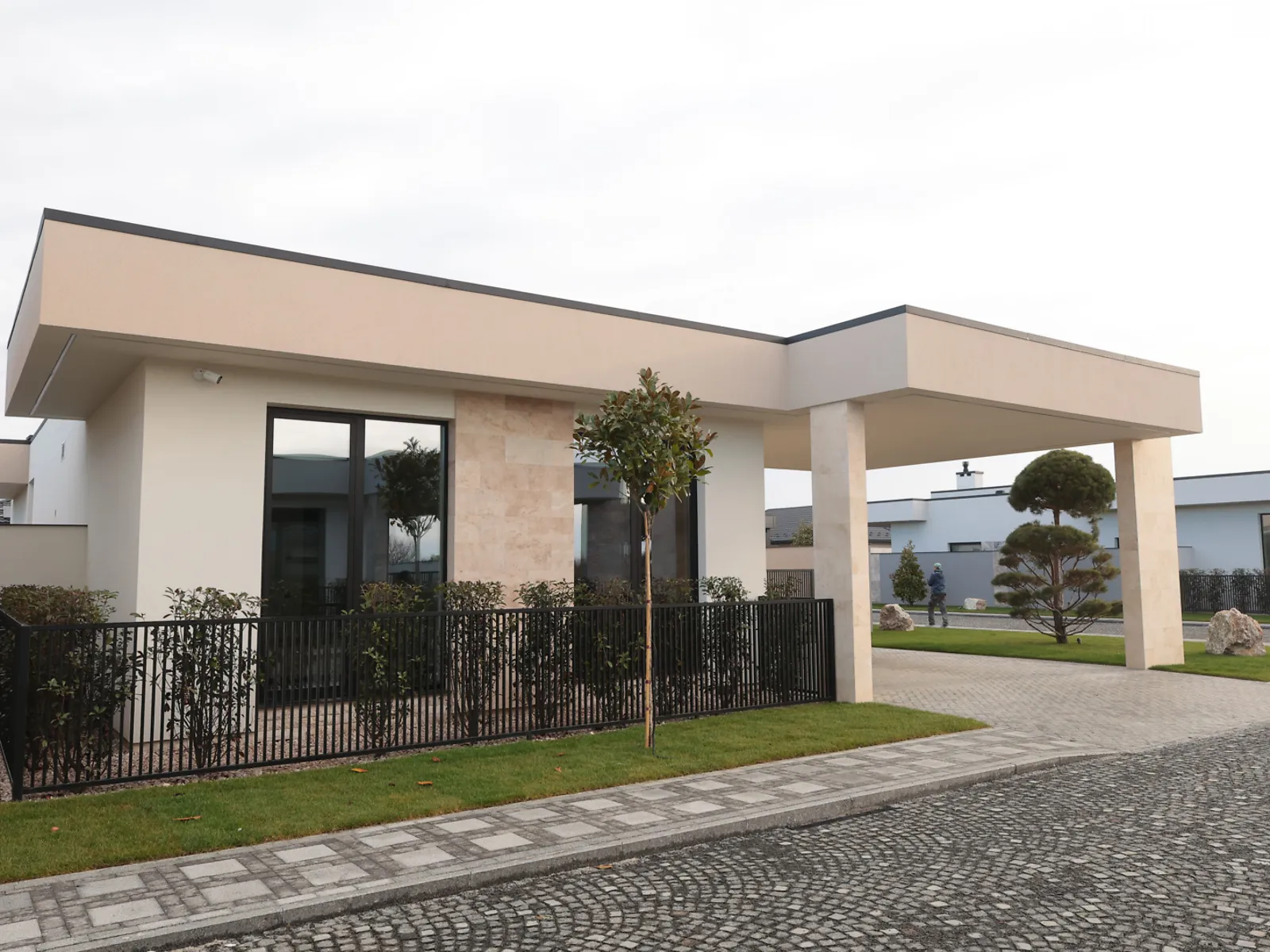 Продается одноэтажный дом 151.46 кв. м с бассейном, цена: 1800 $ - фото 1