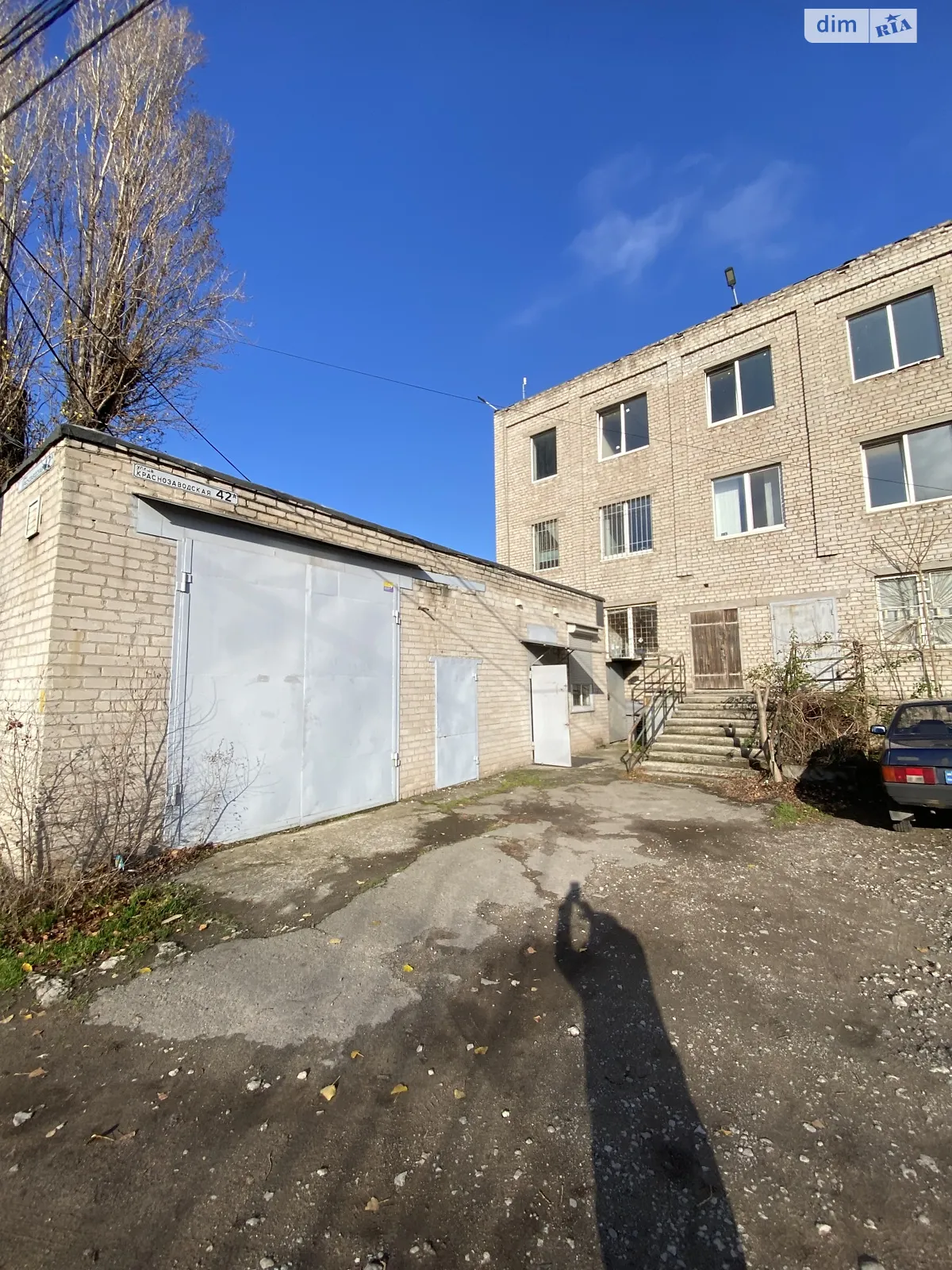 Продается объект сферы услуг 640 кв. м в 3-этажном здании, цена: 215000 $ - фото 1