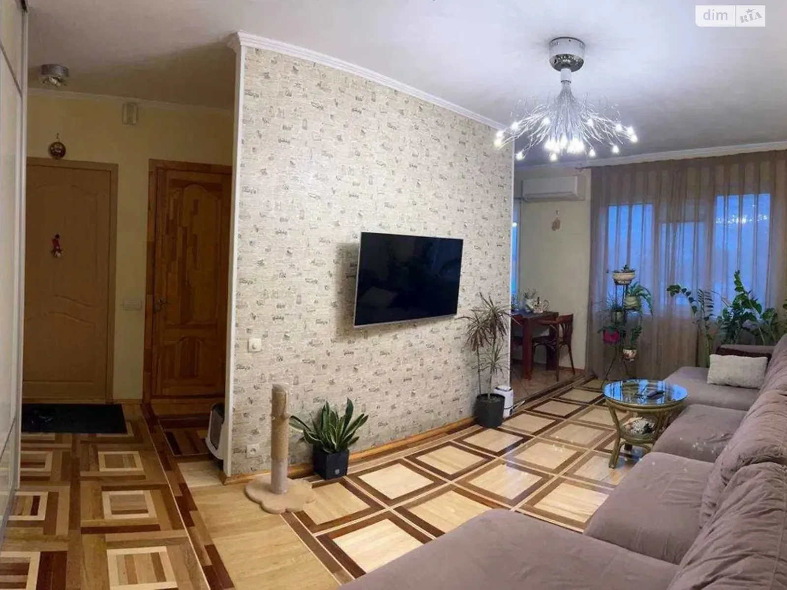 Продается 3-комнатная квартира 65 кв. м в Харькове, просп. Победы, 75Б - фото 1