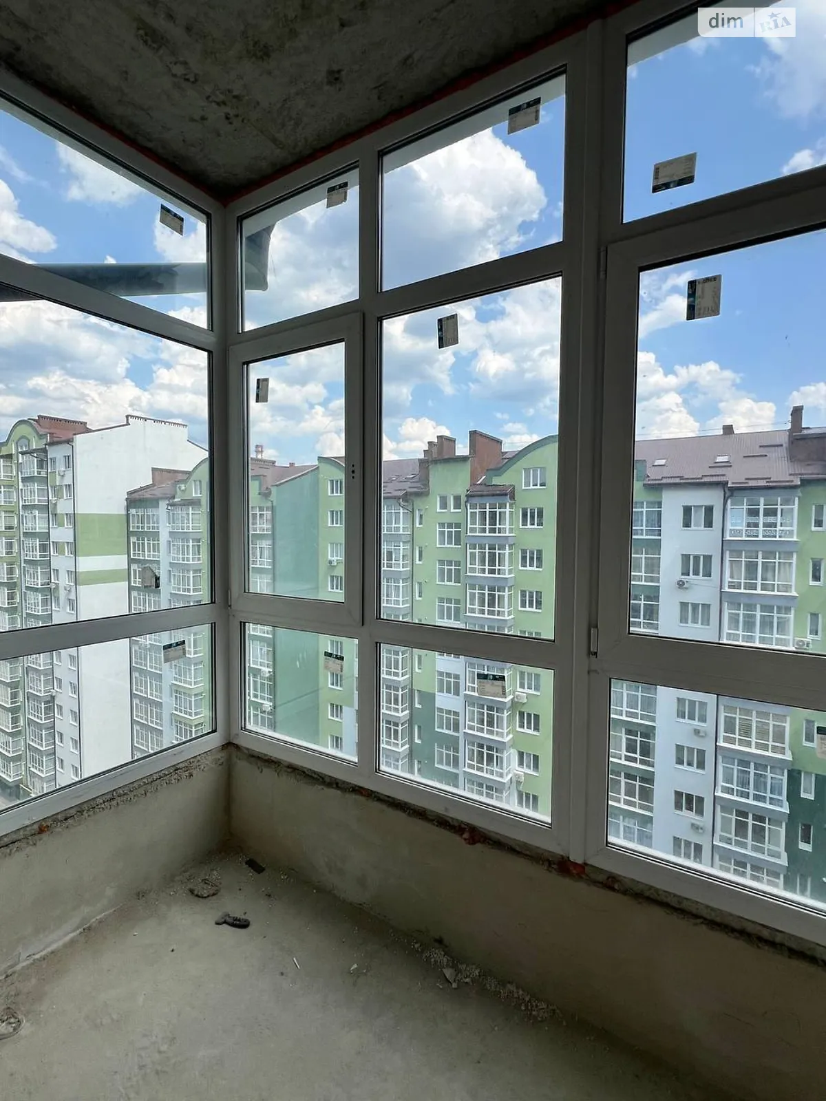 Продается 2-комнатная квартира 63.6 кв. м в Ивано-Франковске, ул. Высочана Семена, 22 - фото 1