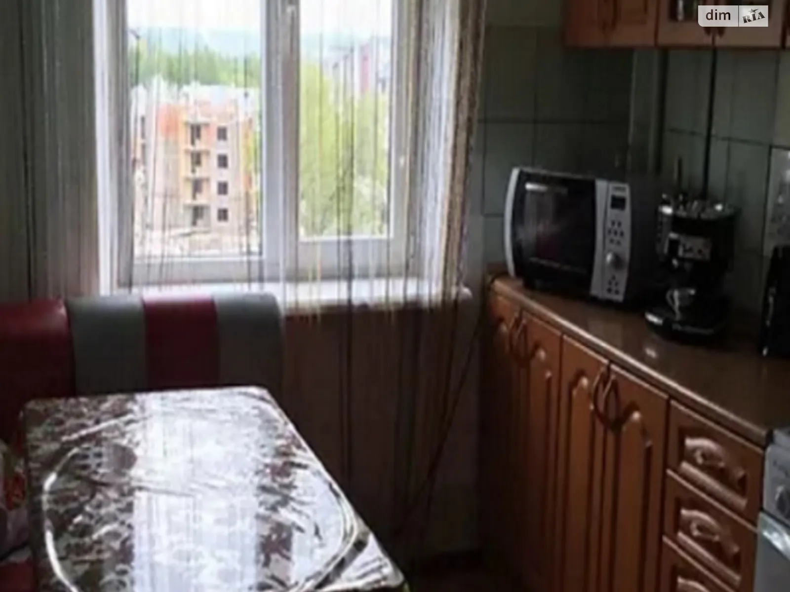 Сдается в аренду комната 46 кв. м в Тернополе, цена: 1900 грн - фото 1